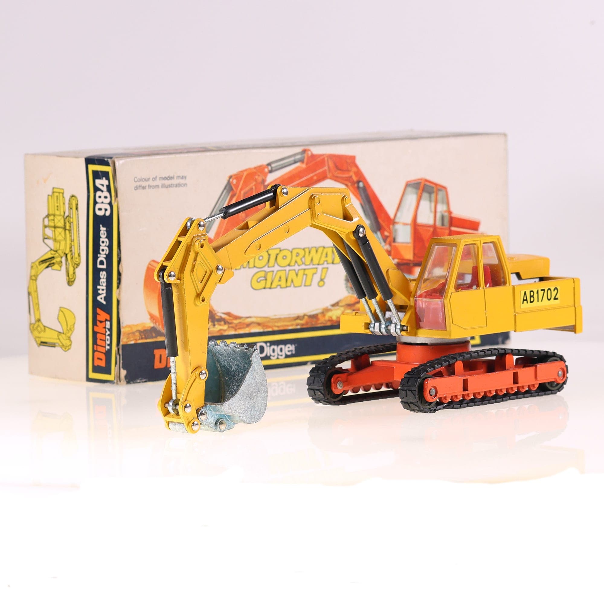 Dinky Toys GB 984 Atlas pelleteuse Digger AB1702 1/43 état A avec boîte