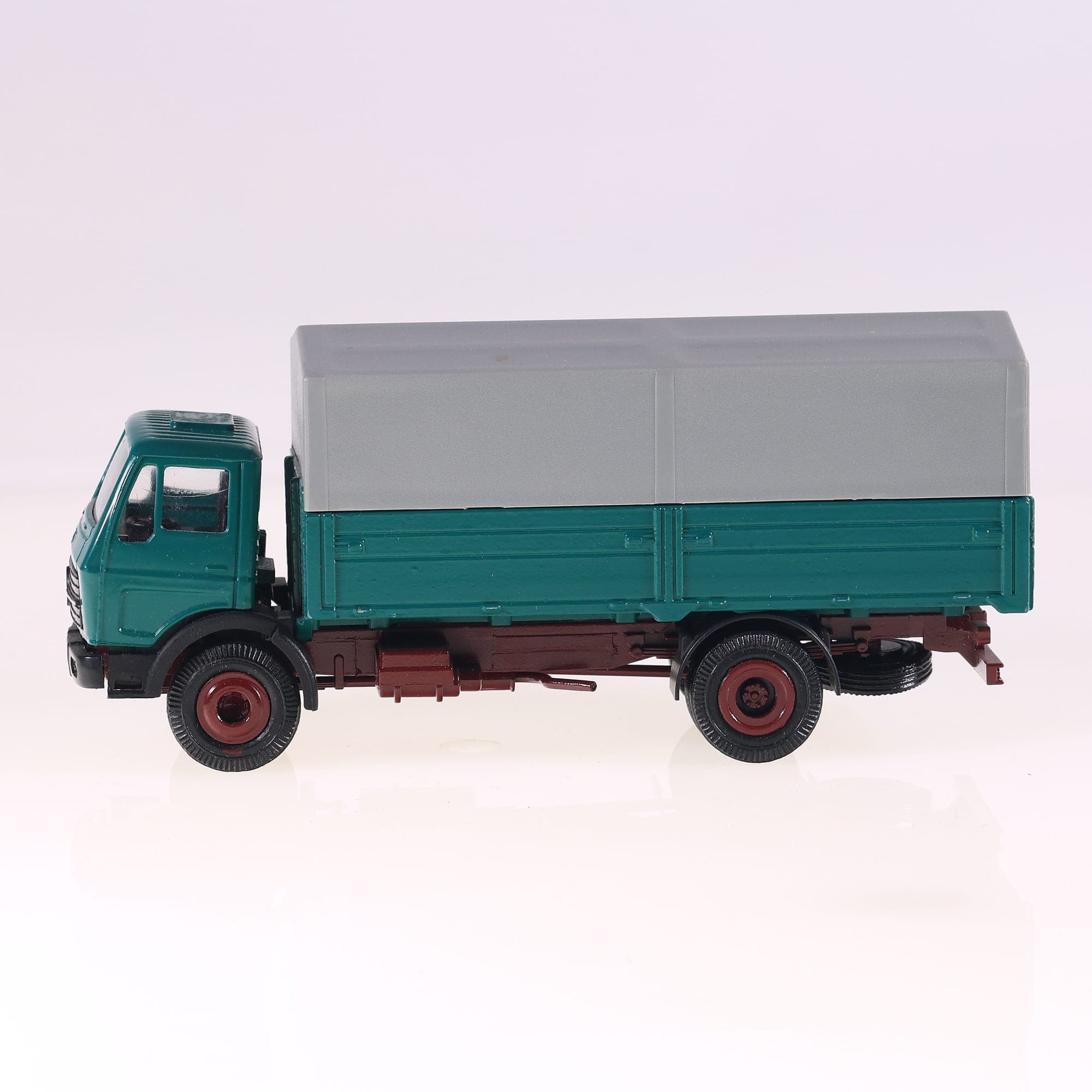 Conrad Mercedes-Benz Camion bâché Pritschenwagen 1/50 vert et gris avec boîte — miniature 2