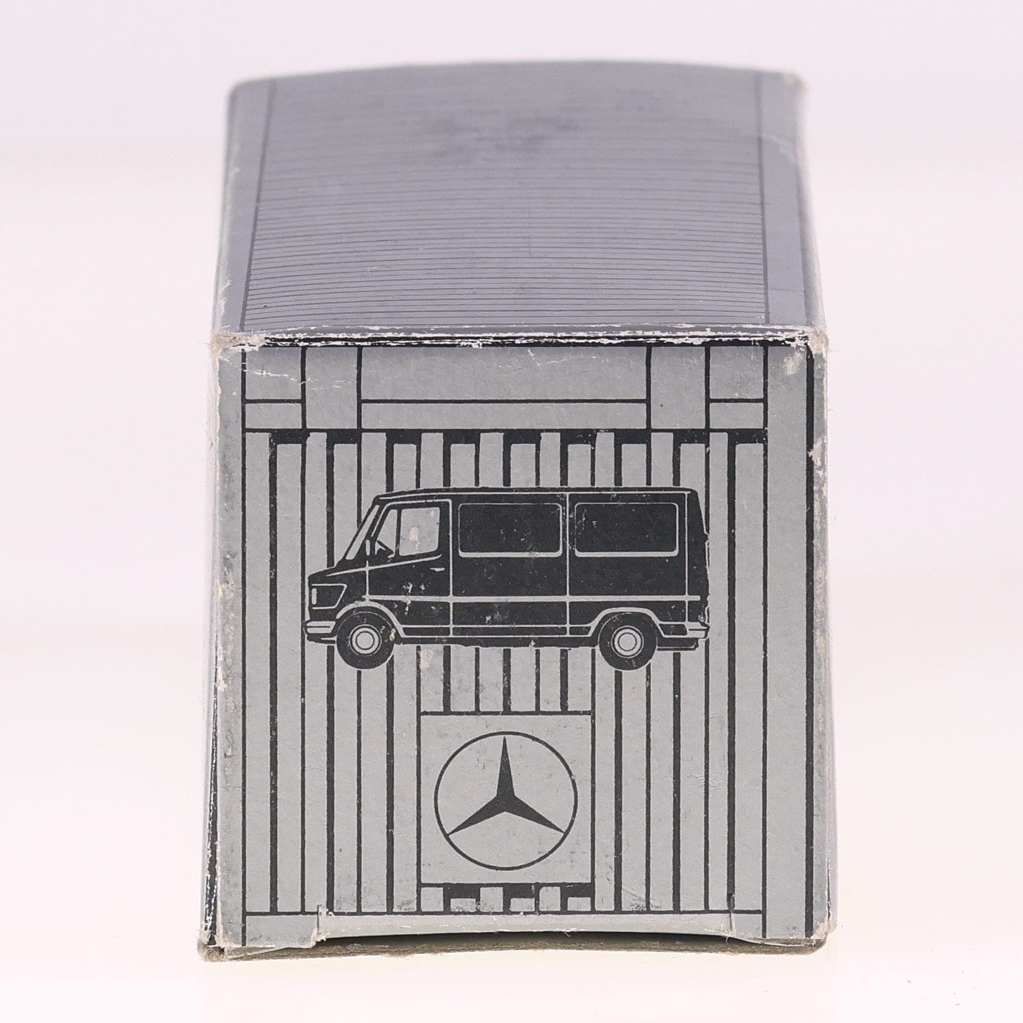 Conrad n°1607 Mercedes-Benz Transporter fourgon 1/50  — miniature 5