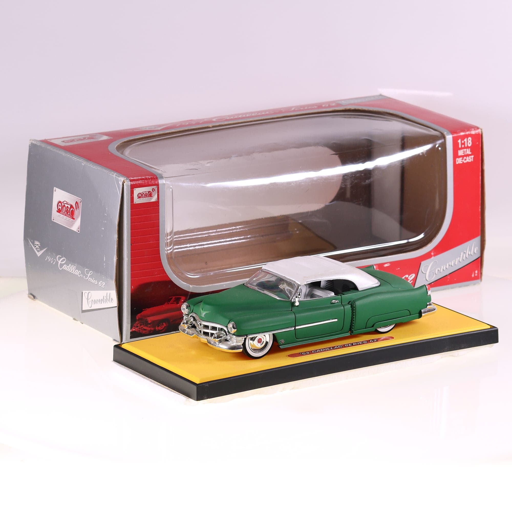 Jada Cadillac Series 62 - Road Rats 1953 1/24 (Pas la bonne boîte)