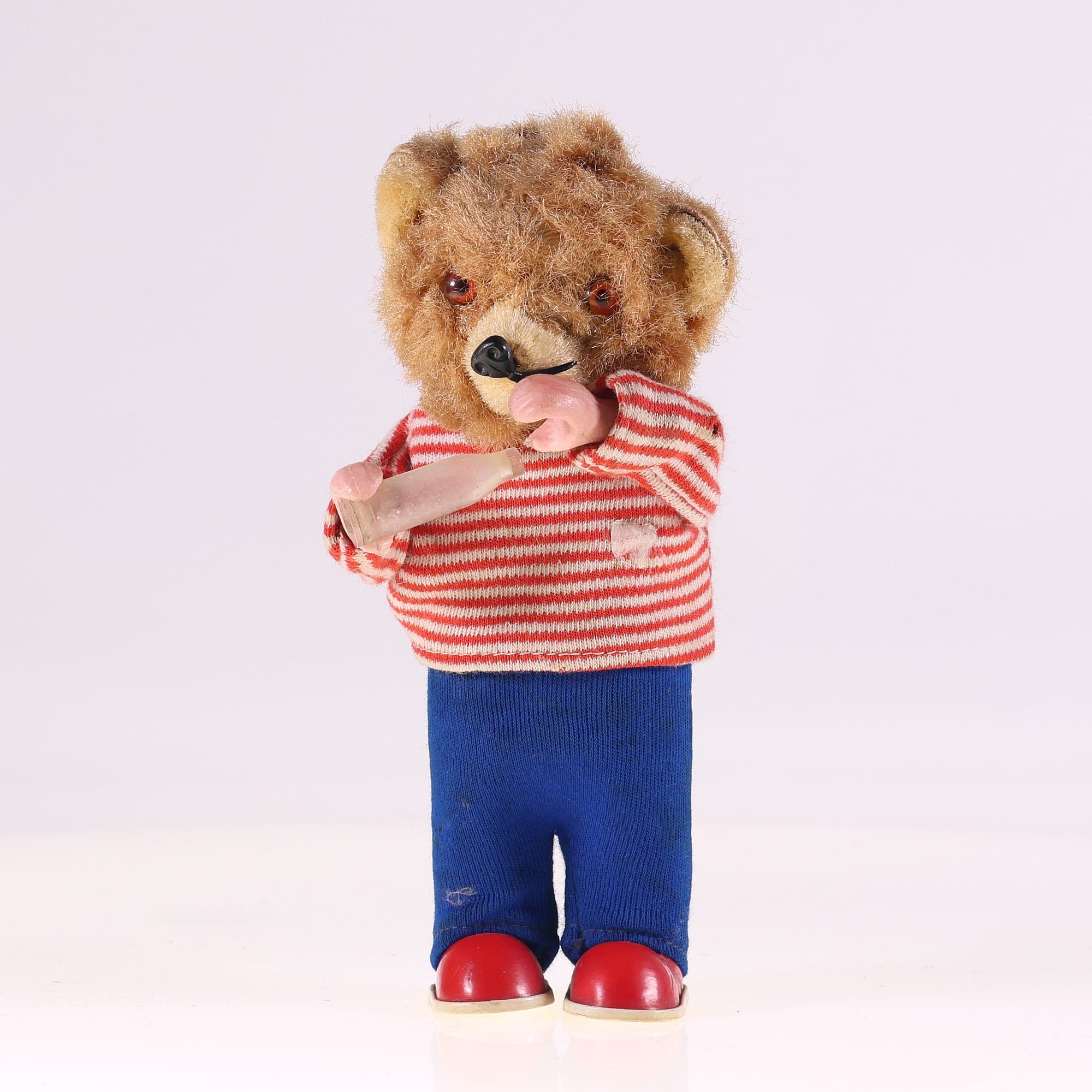Max Carl Tricky Bear Drinking pour restauration