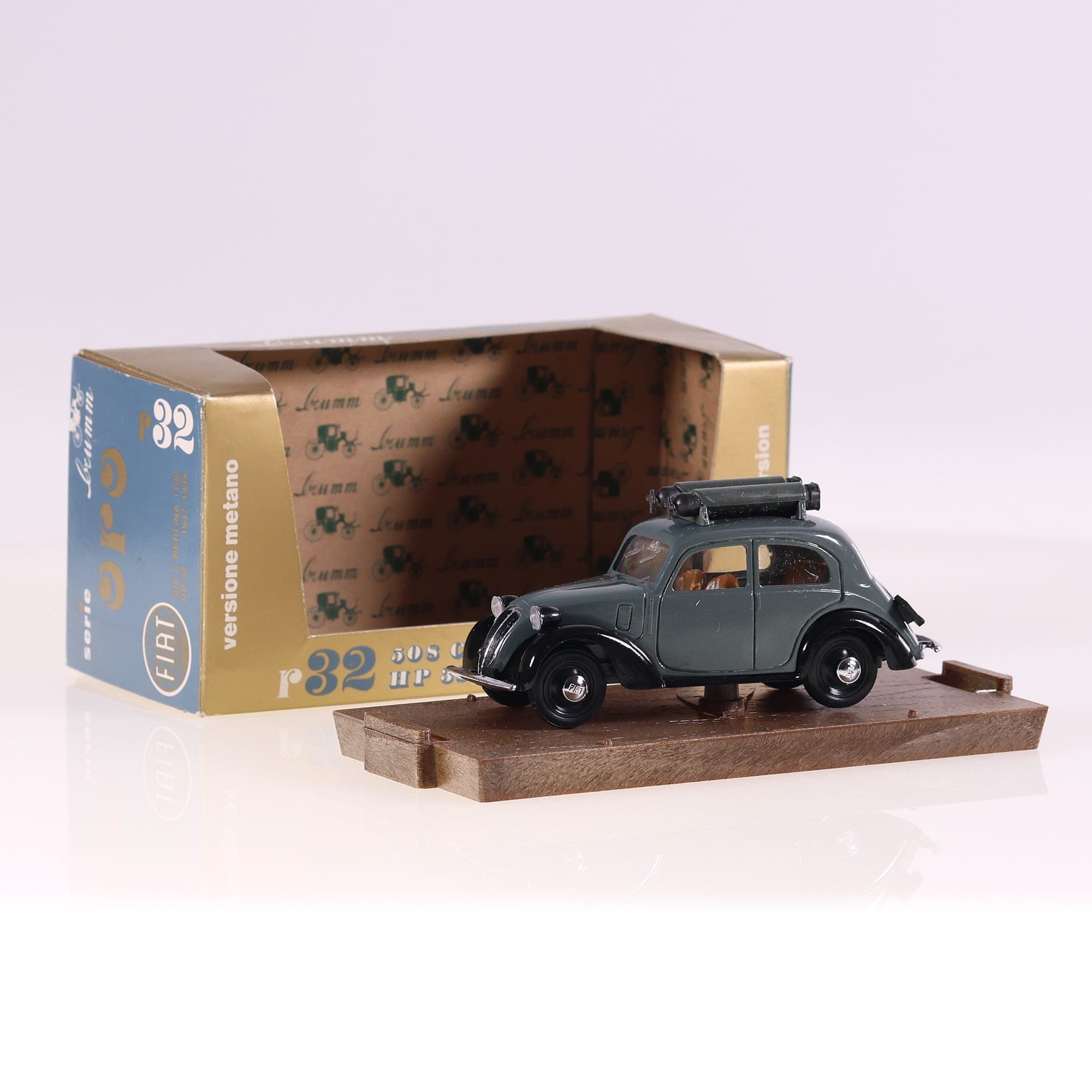 Brumm Fiat 508 C Berlina 1100 - versione metano 1/43 avec boîte