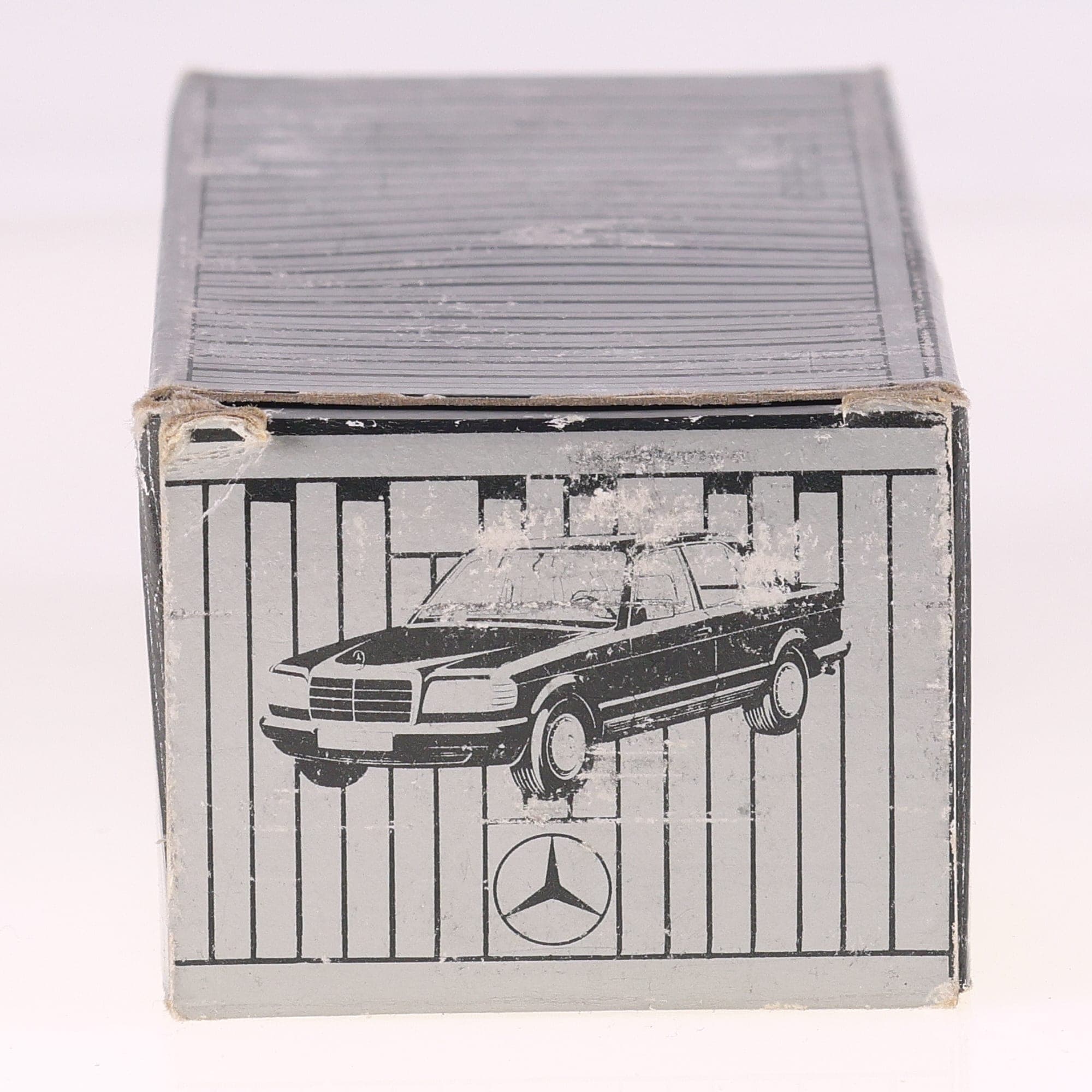 NZG Mercedes-Benz 280 380 500 SE/SEL (W126) 1/35 rouge métallisé Grade B avec bo — miniature 6