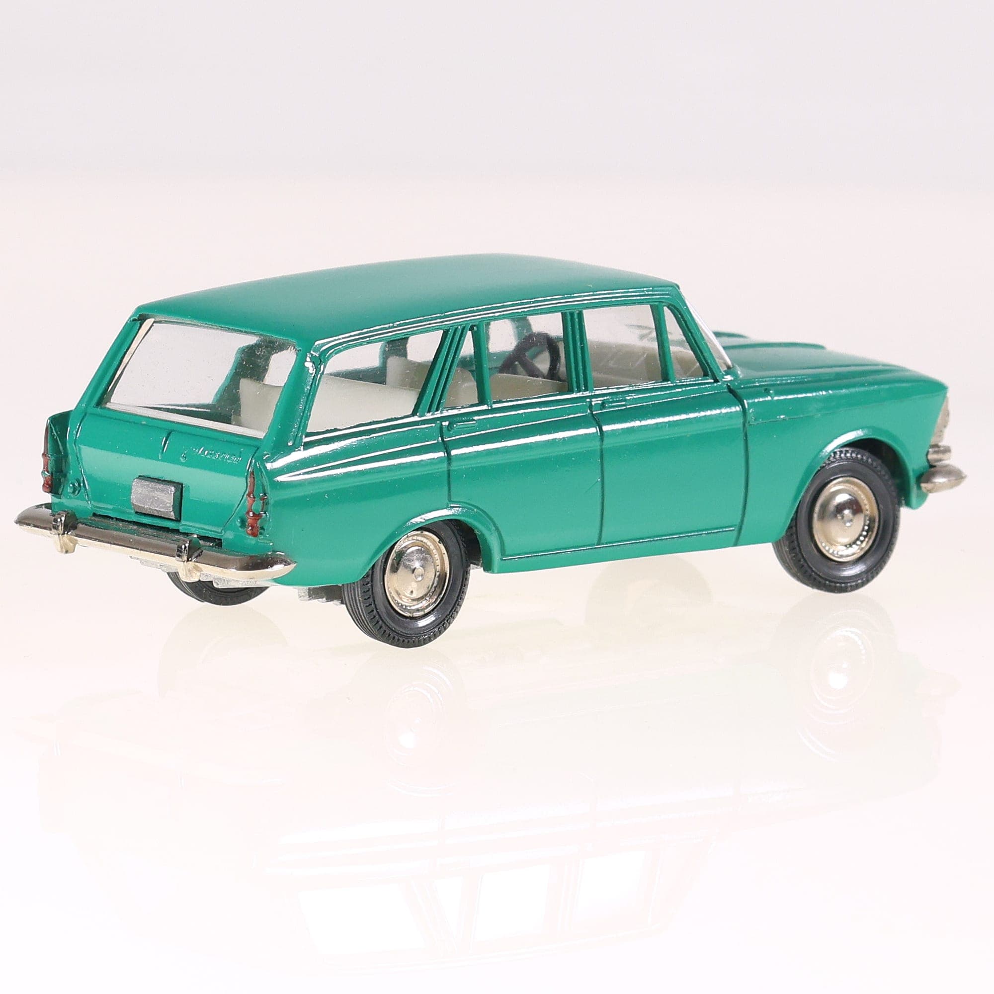 Saratov URSS A3 Moskvitch 426 Break 1/43 Vert avec boîte — miniature 9