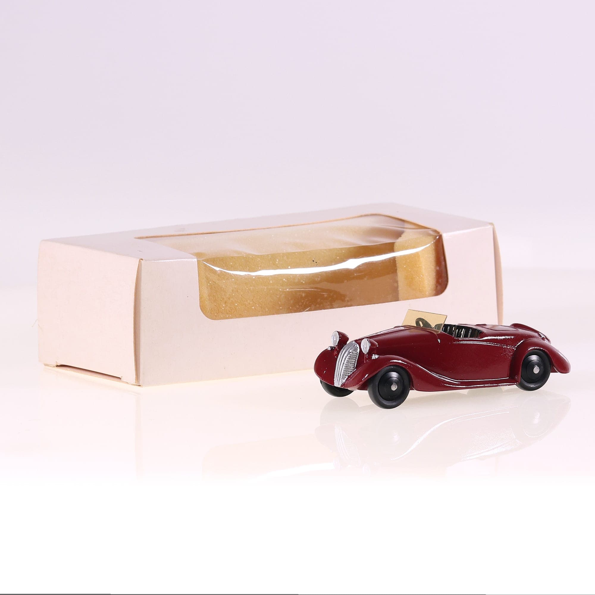 PP Copy 30a Triumph Dolomite 1/43 Bordeaux avec boîte