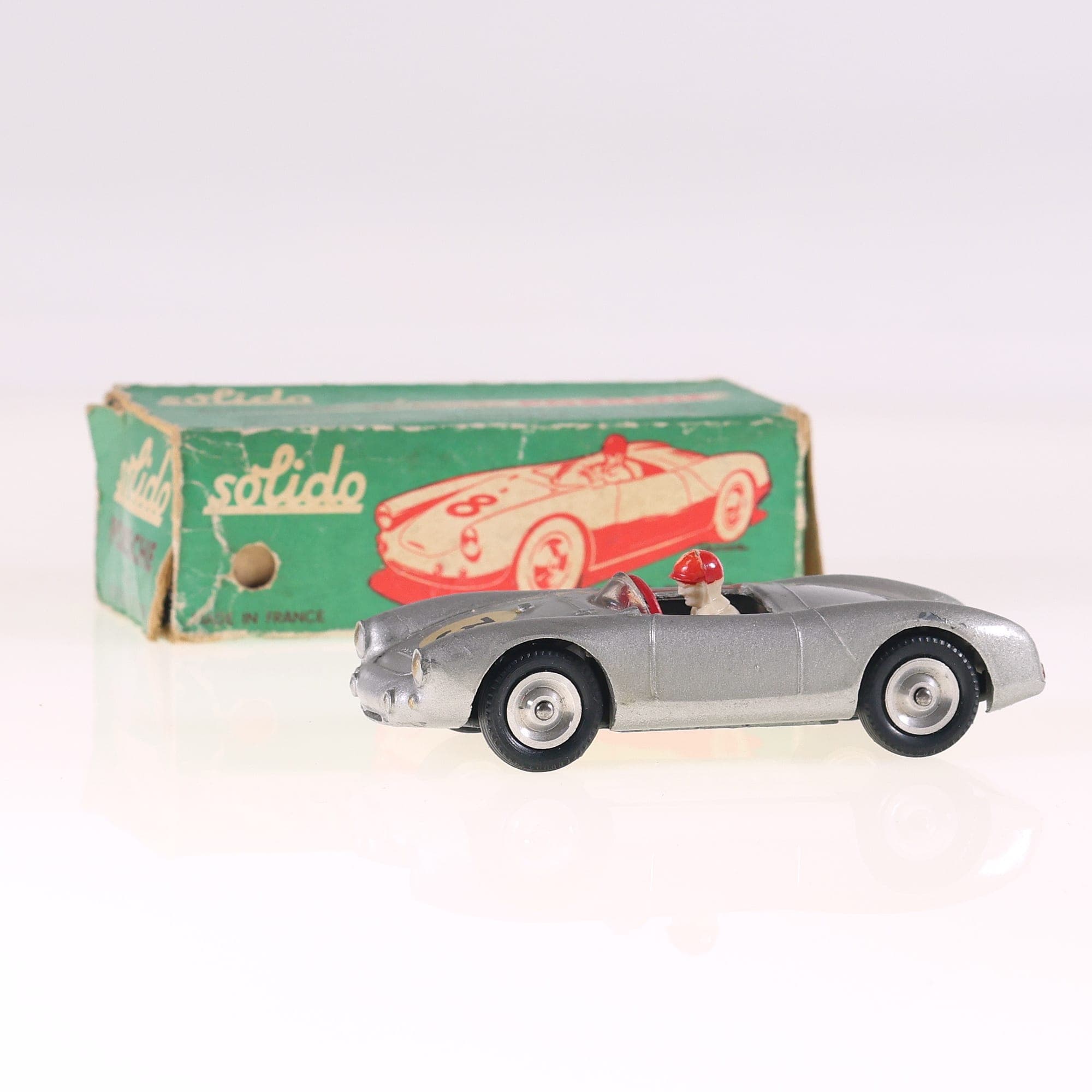Solido 106 Porsche 550/1500 RS Spyder 1/43 grise Grade B avec boîte — photo 1