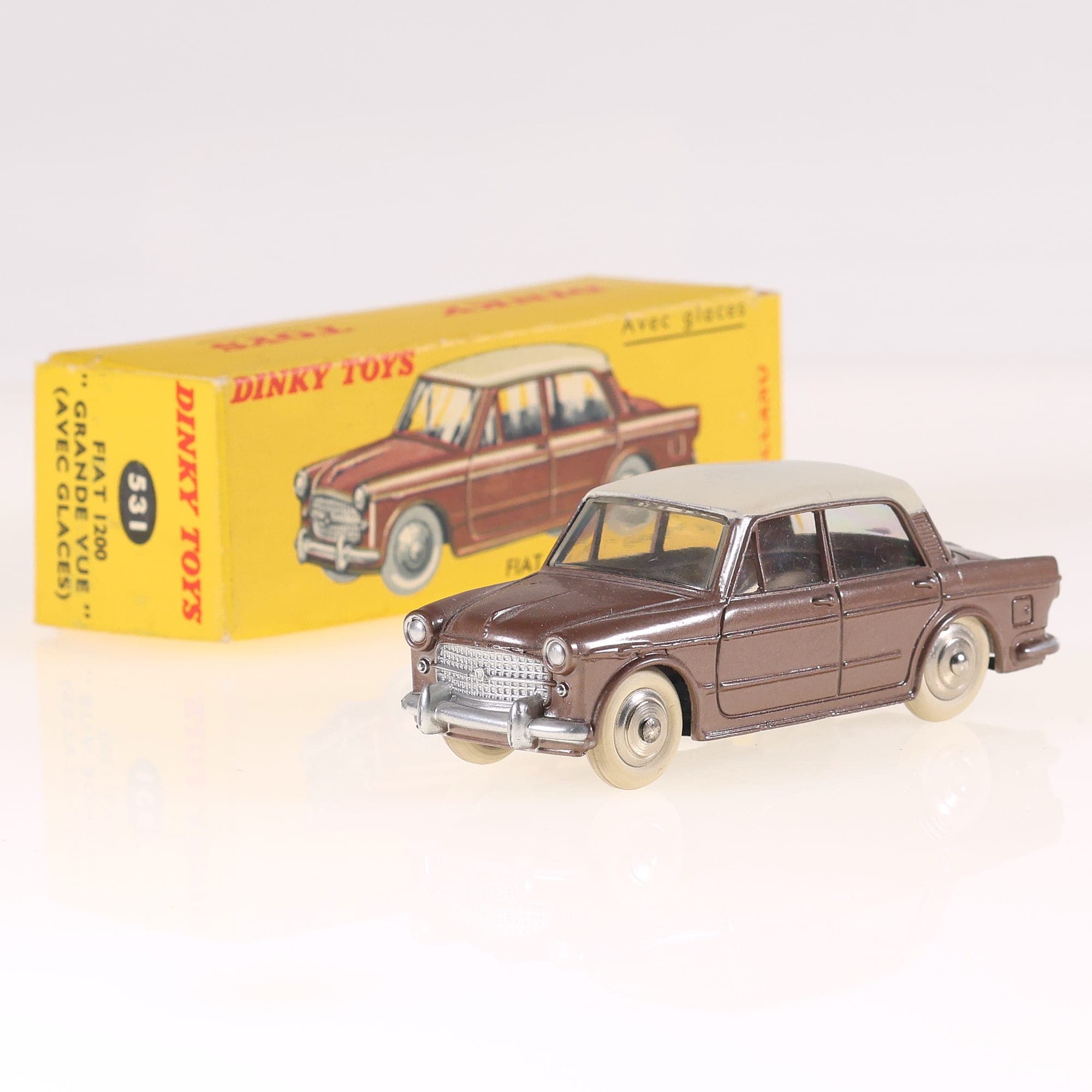 Fiat 531 Dinky Toys 1200 Grande Vue 1/43 marron et beige neuf avec boîte — photo 1