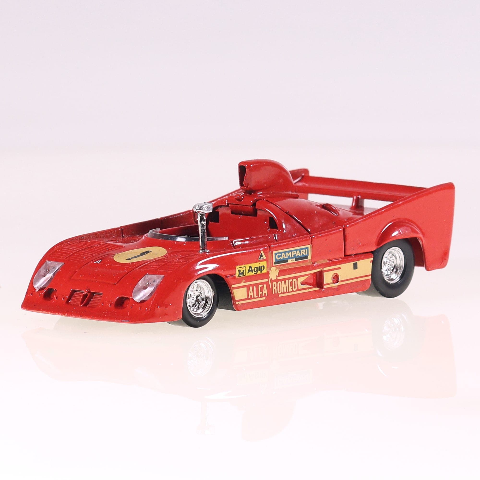 Solido n° 41 Alfa Romeo 33 TT 12 #1 1/43 Avec autocollants — miniature 13