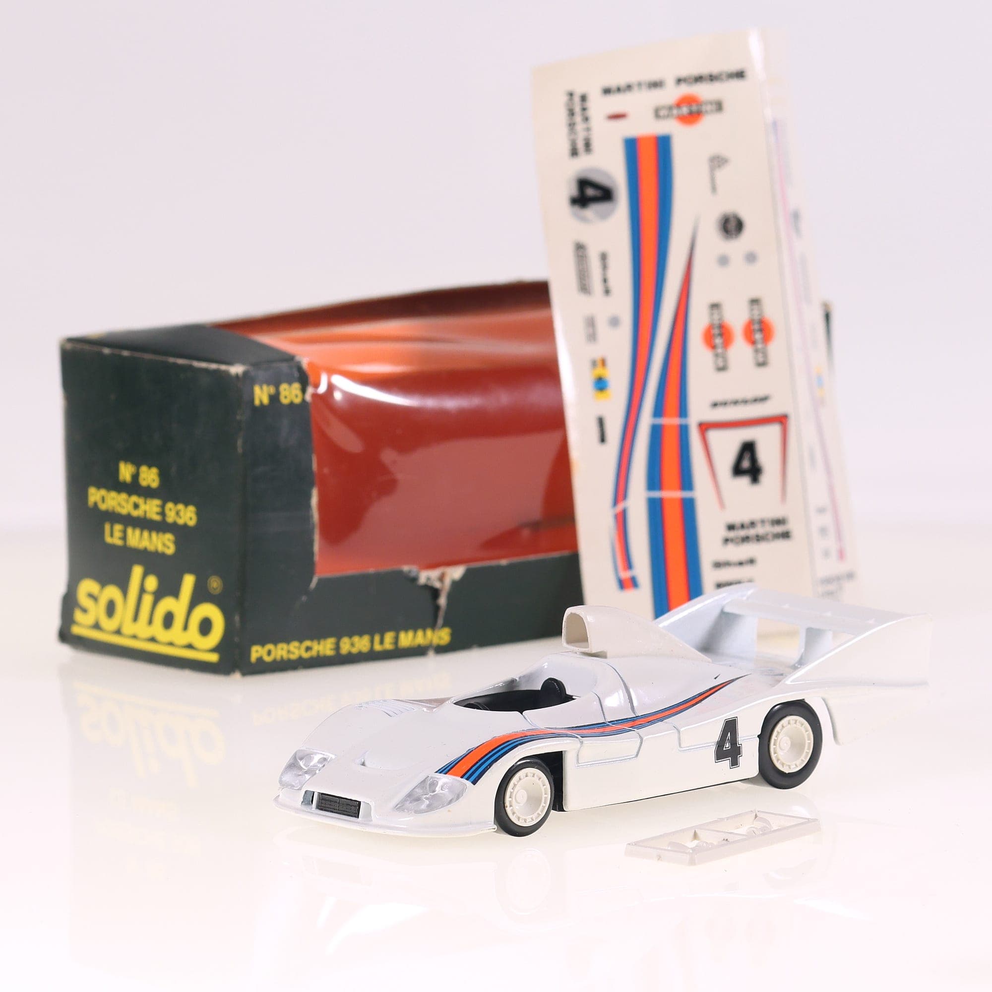 Solido n° 86 Porsche 936 Le Mans #4 1/43 Avec autocollants
