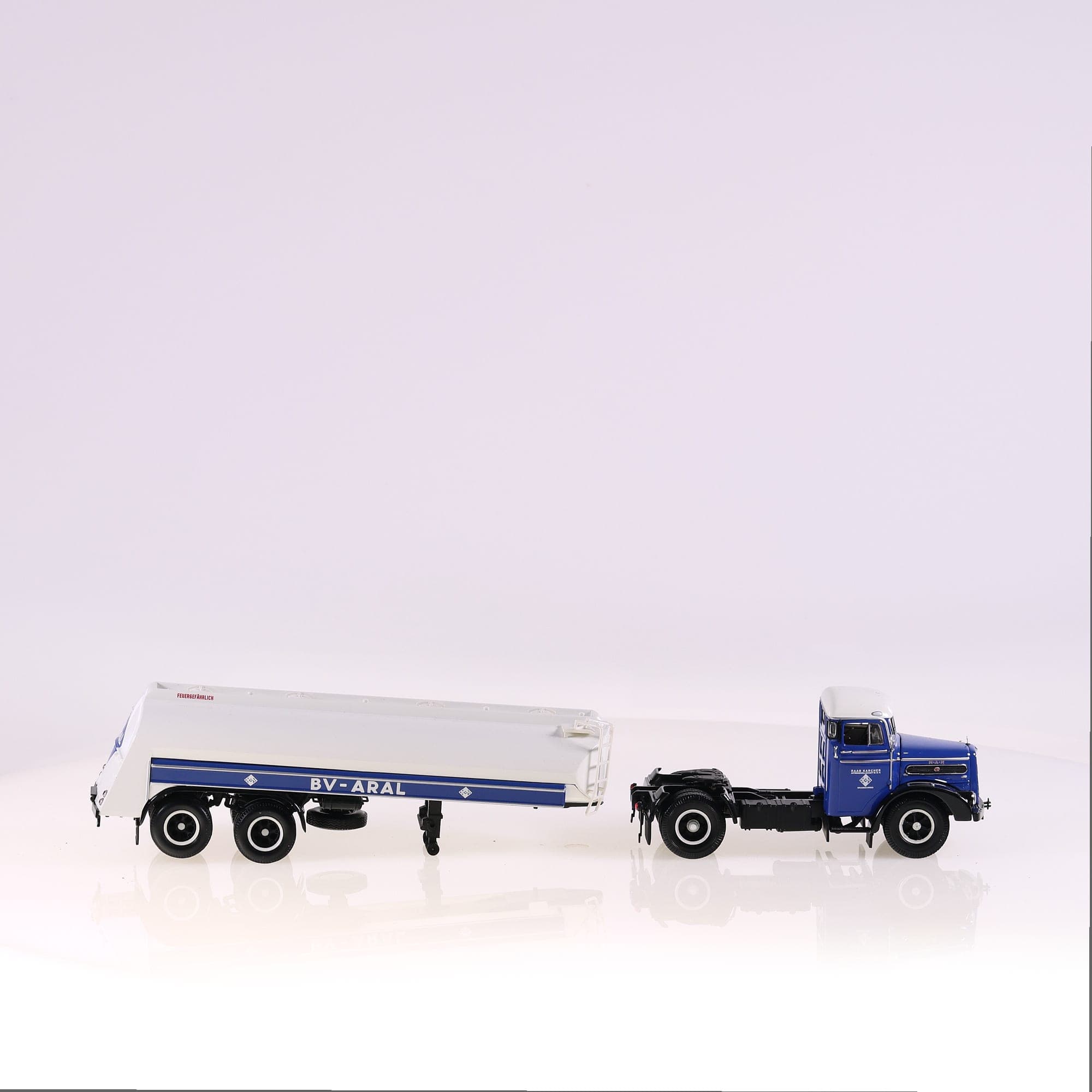 Minichamps 499 070870 MAN Diesel Tanker Sattelzug BV-Aral 1/43 Bicolore avec boî — miniature 6