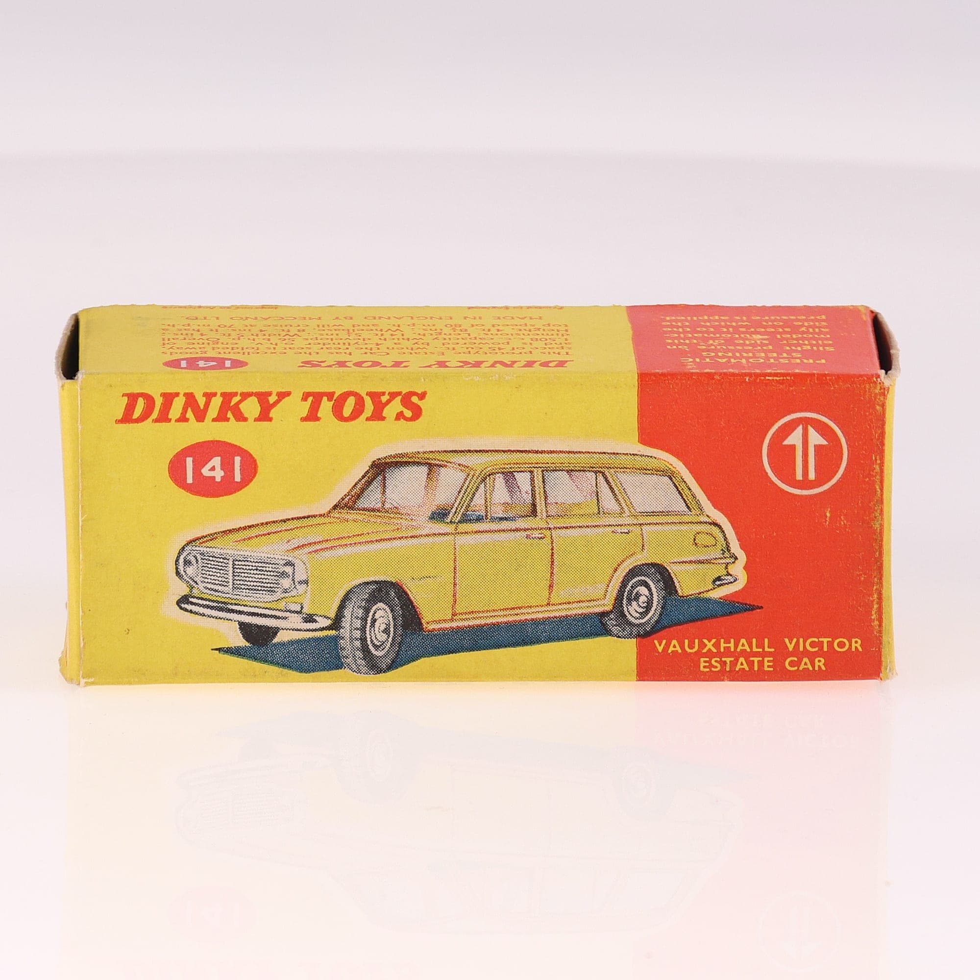 Dinky Toys 141 Vauxhall Victor Estate Car 1/43 Jaune avec boîte — miniature 11
