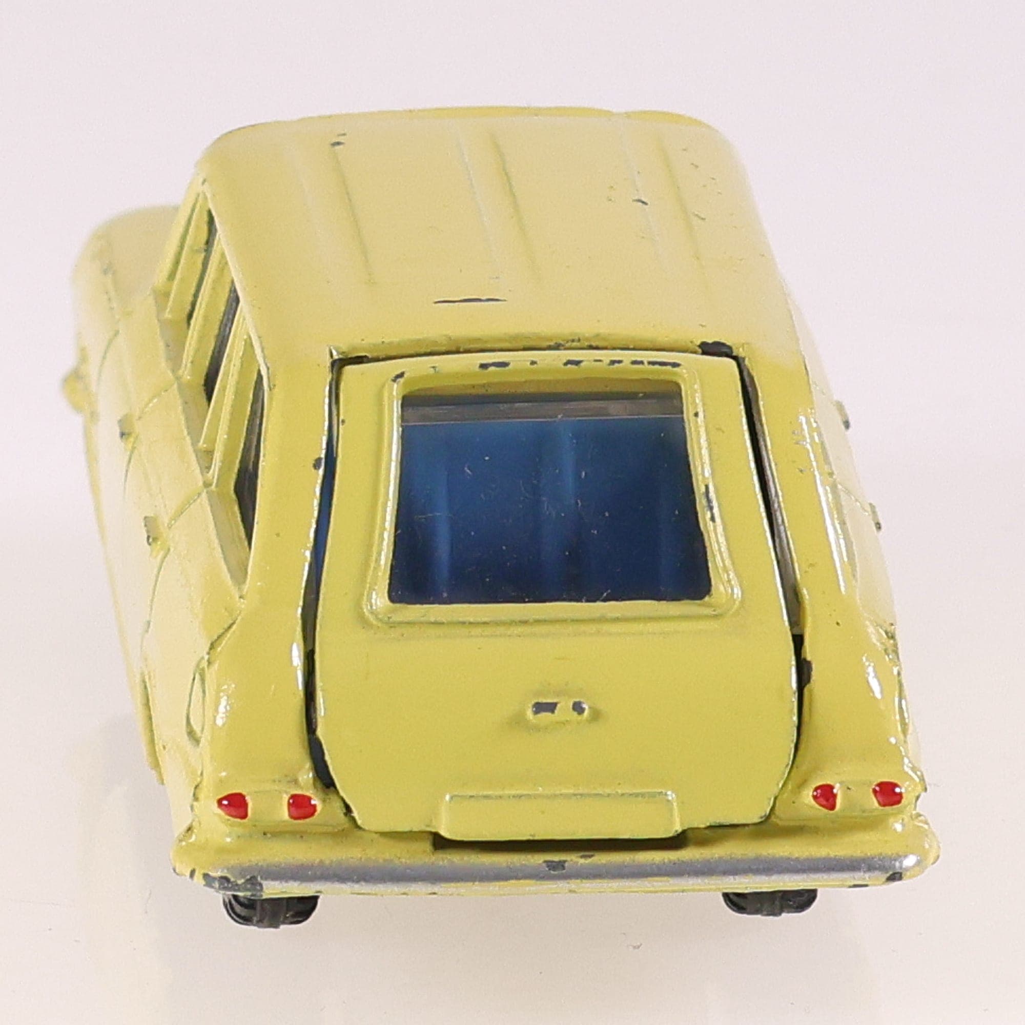 Dinky Toys 141 Vauxhall Victor Estate Car 1/43 Jaune avec boîte — miniature 4