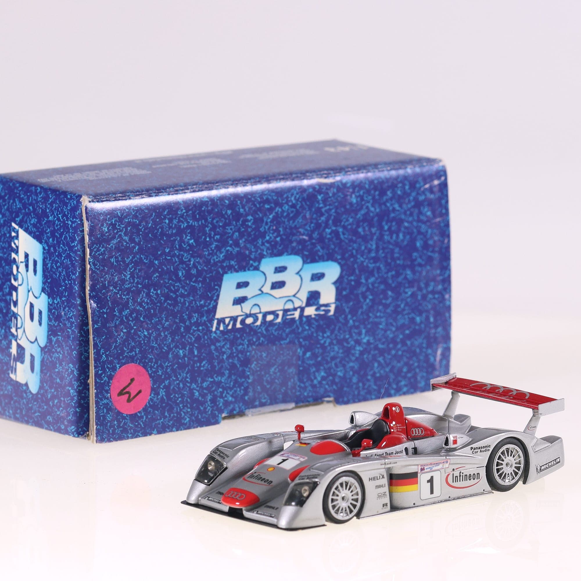BBR Models PJ250 Audi R8R Team Joest Le Mans 2000 1/43 grise avec boîte
