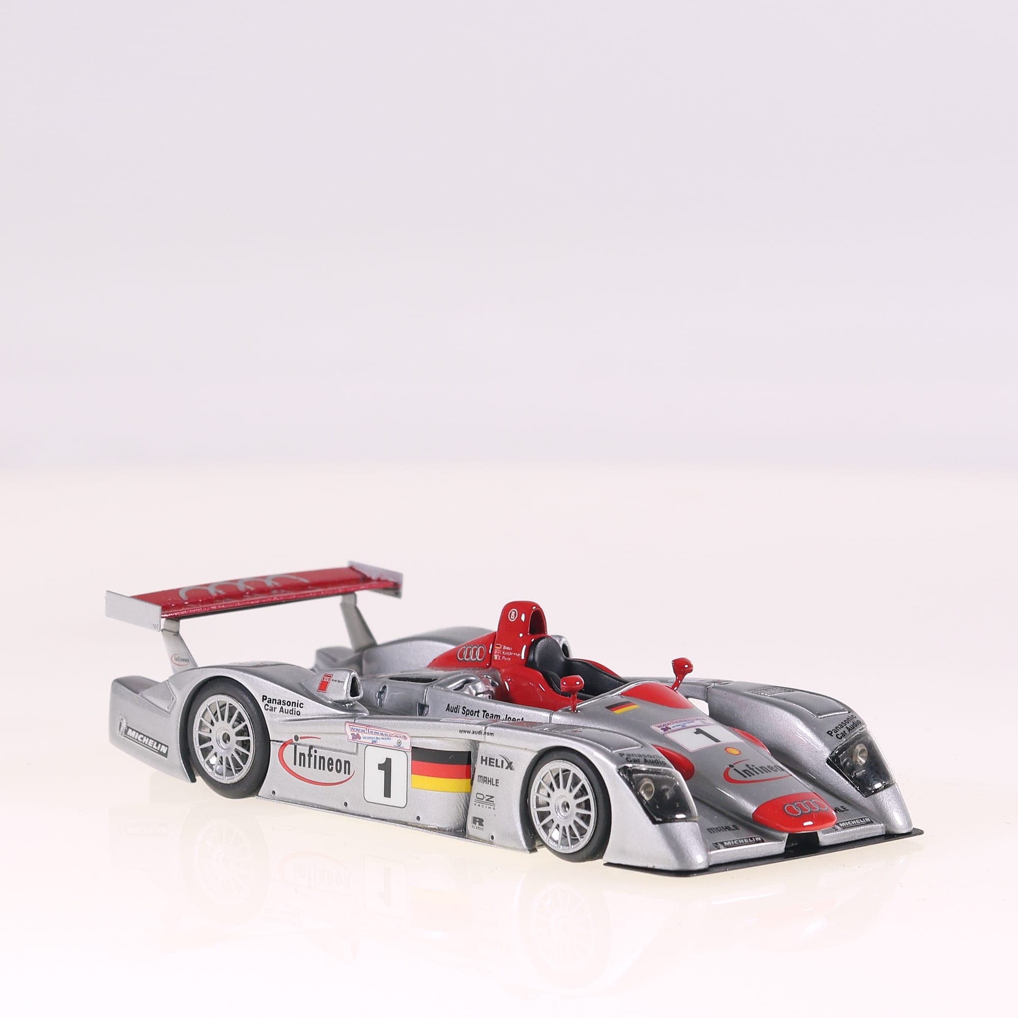 BBR Models PJ250 Audi R8R Team Joest Le Mans 2000 1/43 grise avec boîte — miniature 11