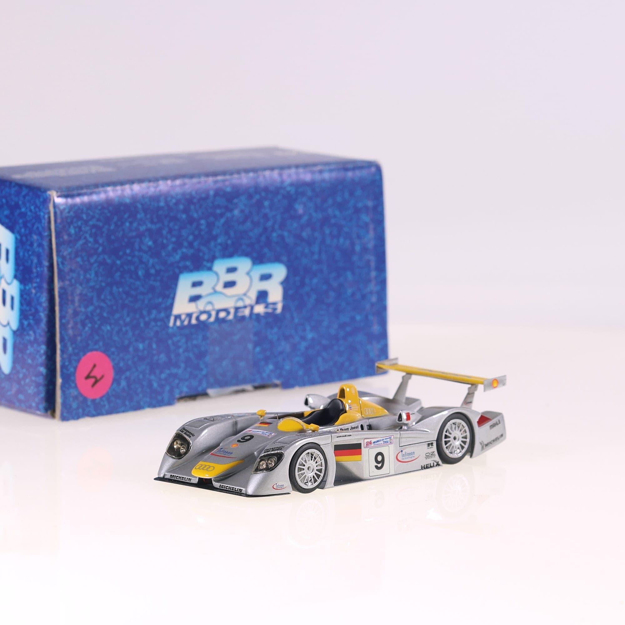 BBR BBRC74 Audi R8R Team Joest Le Mans 1999 1/43 avec boîte