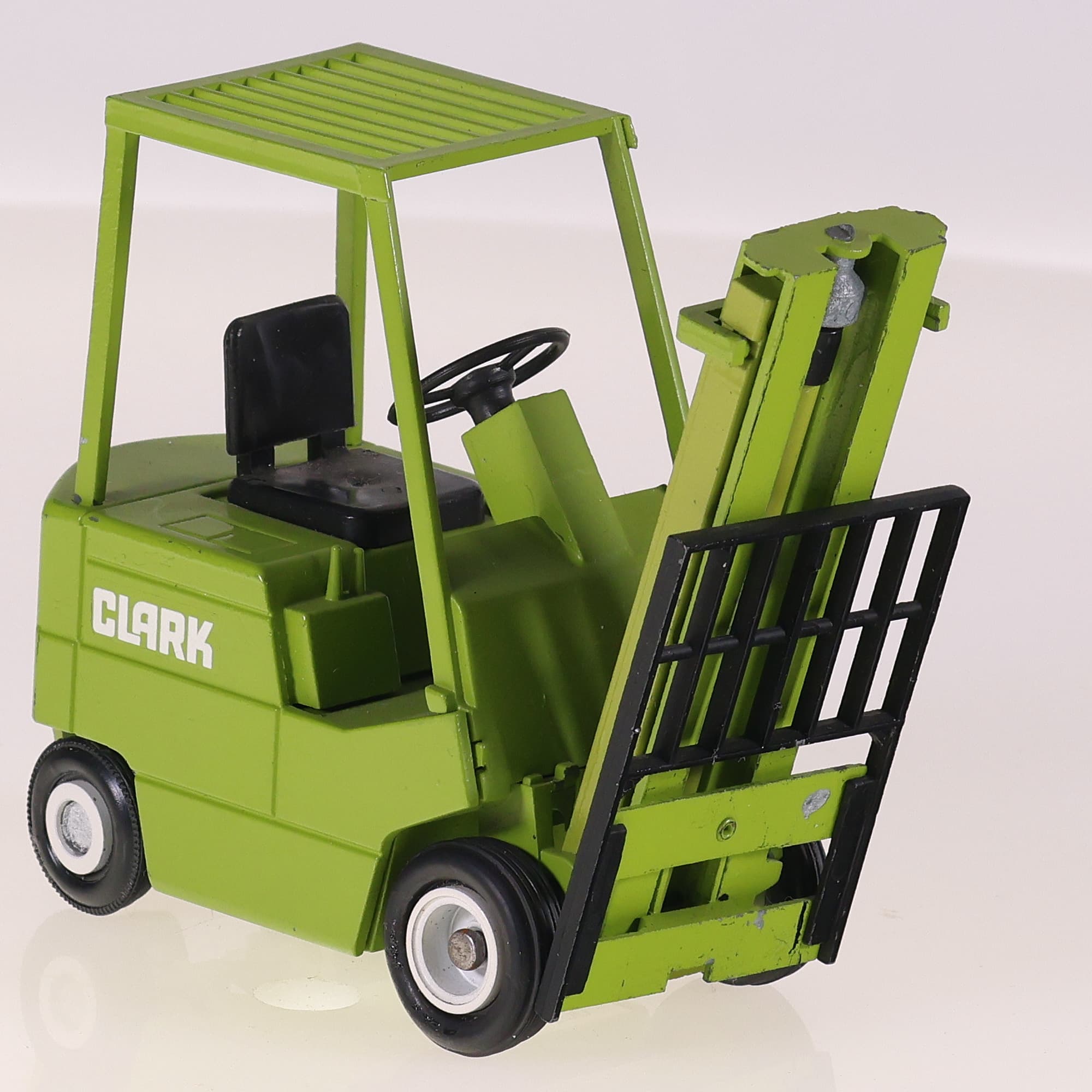 Conrad 297 Clark H 500 !forklift 1/25 Vert Grade B sans boîte — miniature 7