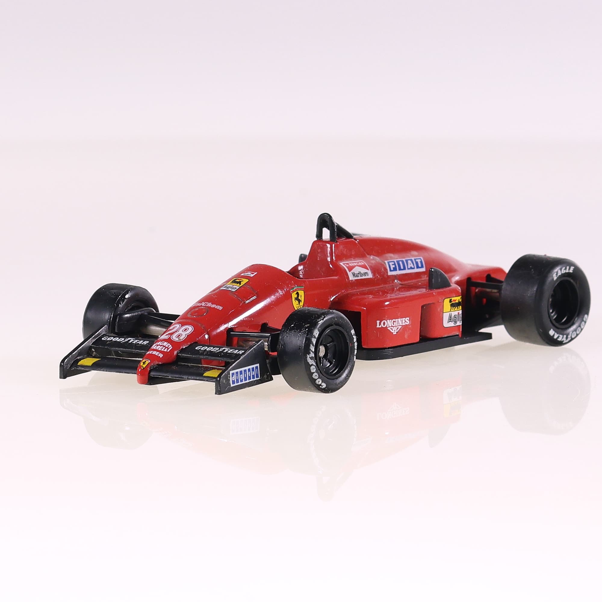 Onyx Ferrari F1 87-88C - Gerhard Berger #28 1/43 Rouge sans boîte — miniature 9