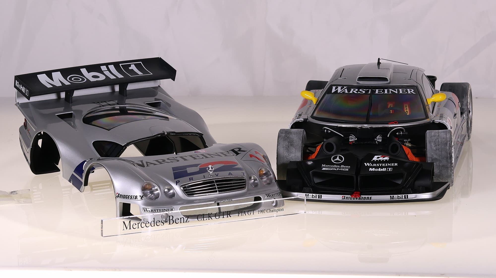 Autoart signature 12001 Mercedes-Benz CLK GTR FIA GT 1997 Champion #11 1997 1/12 — miniature 8