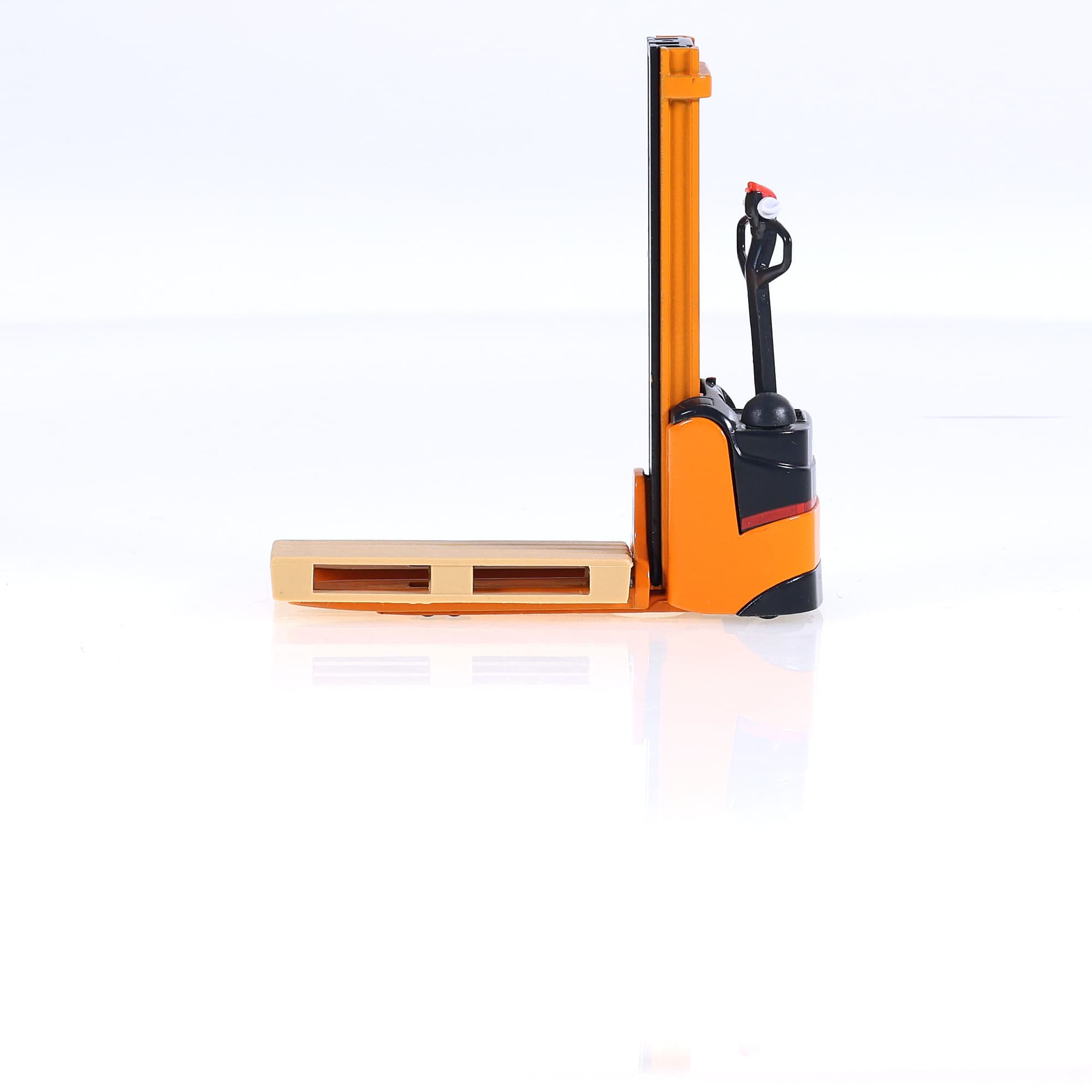 Conrad 2775 Still EGV 12 1/25 Orange avec boîte — miniature 3