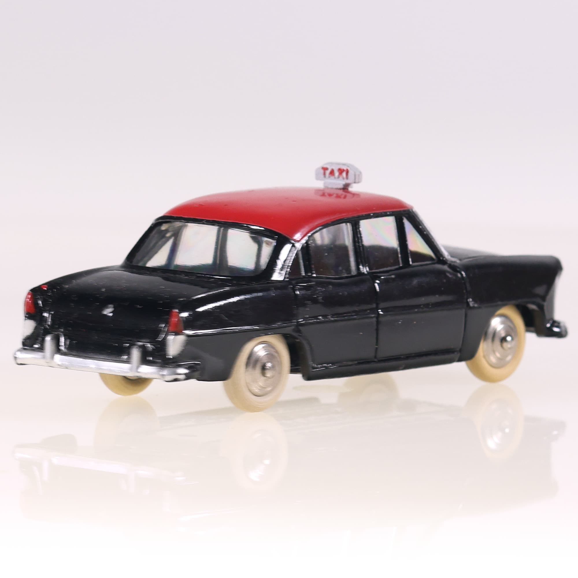 Dinky Toys 542 Simca Taxi "Ariane" (avec glaces) 1/43 Bicolore avec boîte — miniature 5