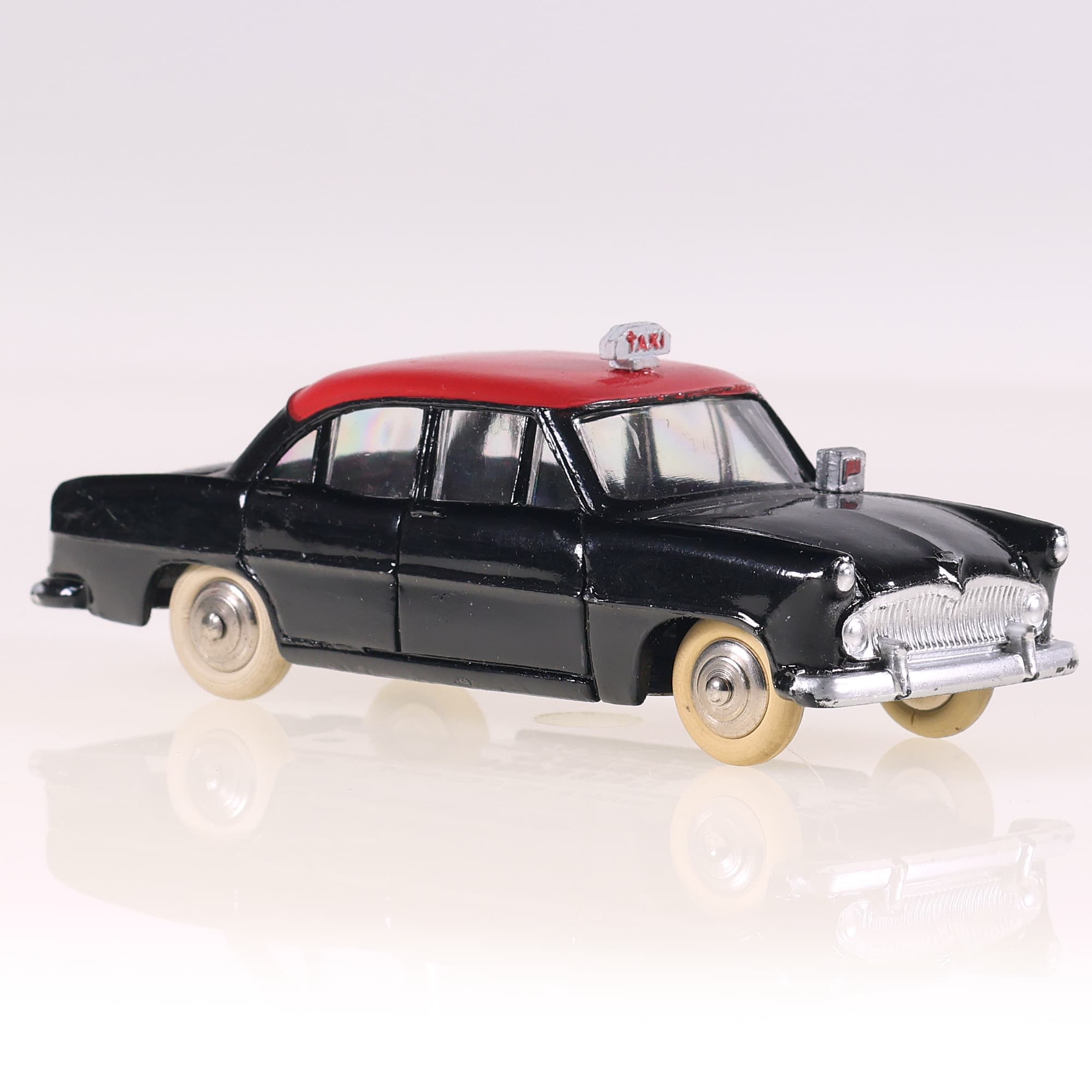 Dinky Toys 542 Simca Taxi "Ariane" (avec glaces) 1/43 Bicolore avec boîte — miniature 7