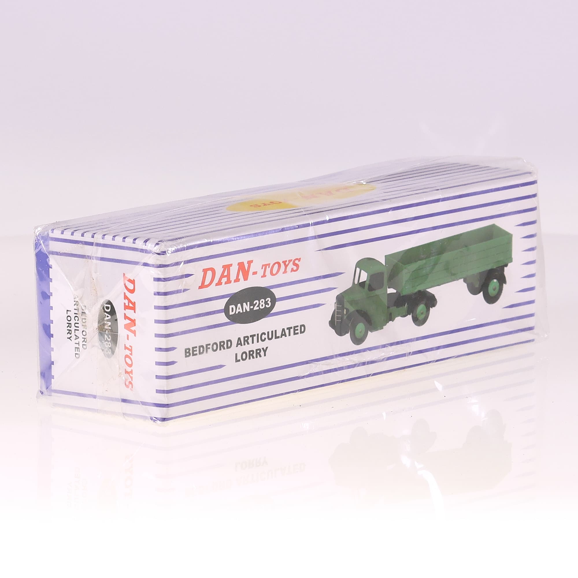 Dan-Toys 283 Bedford Articulated Lorry 1/43 Vert avec boîte — miniature 8