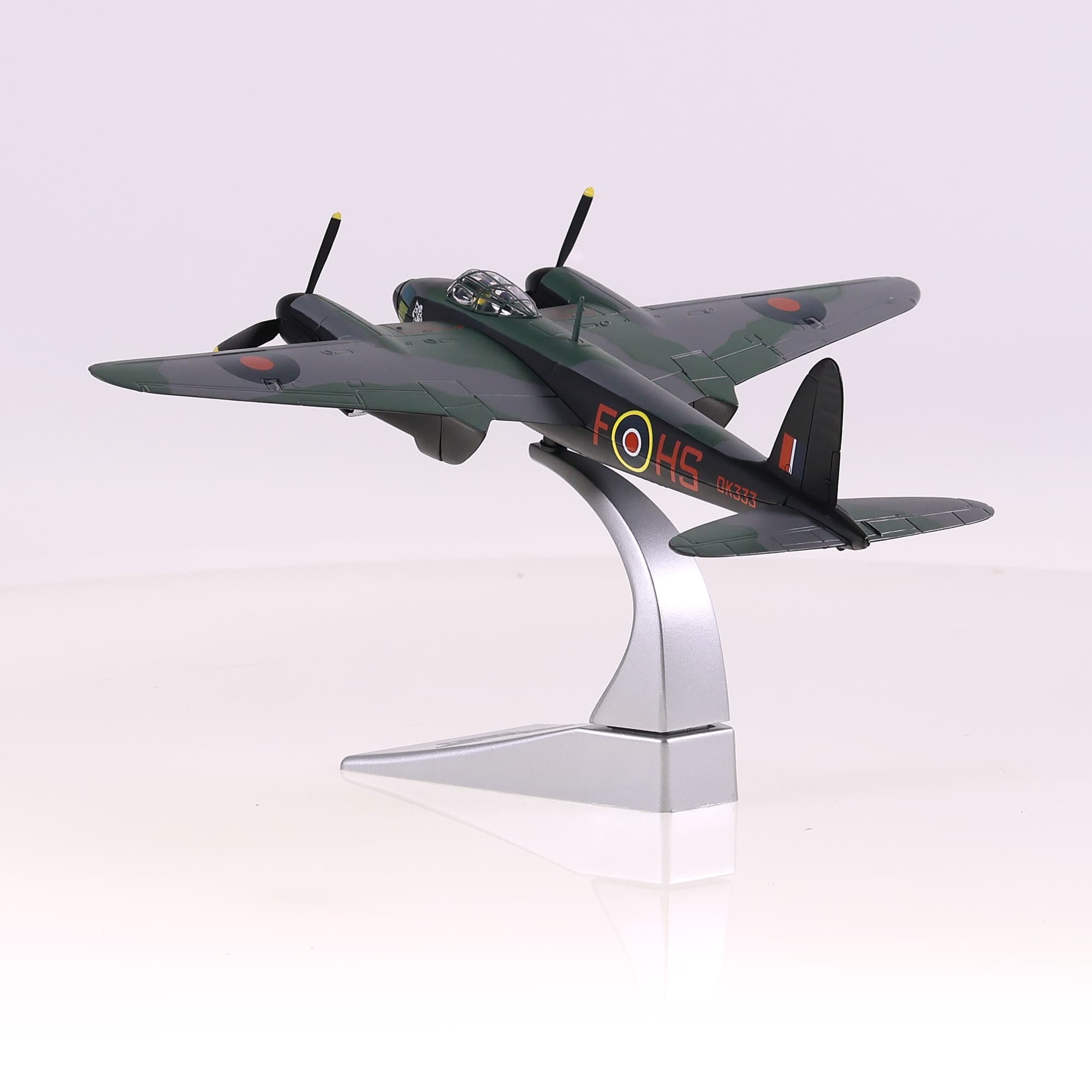 Corgi AA32801 De Havilland Mosquito B IV  DK333/HS-F 'Grim Reaper' RAF 109 Squad — miniature 3
