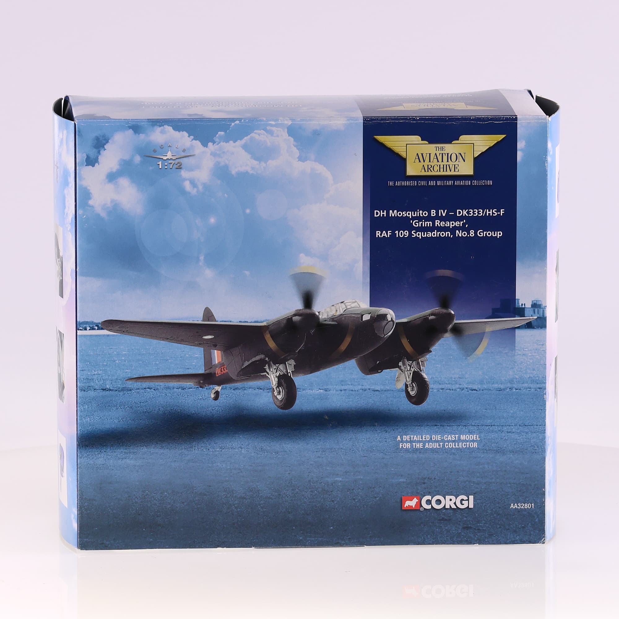 Corgi AA32801 De Havilland Mosquito B IV  DK333/HS-F 'Grim Reaper' RAF 109 Squad — miniature 10