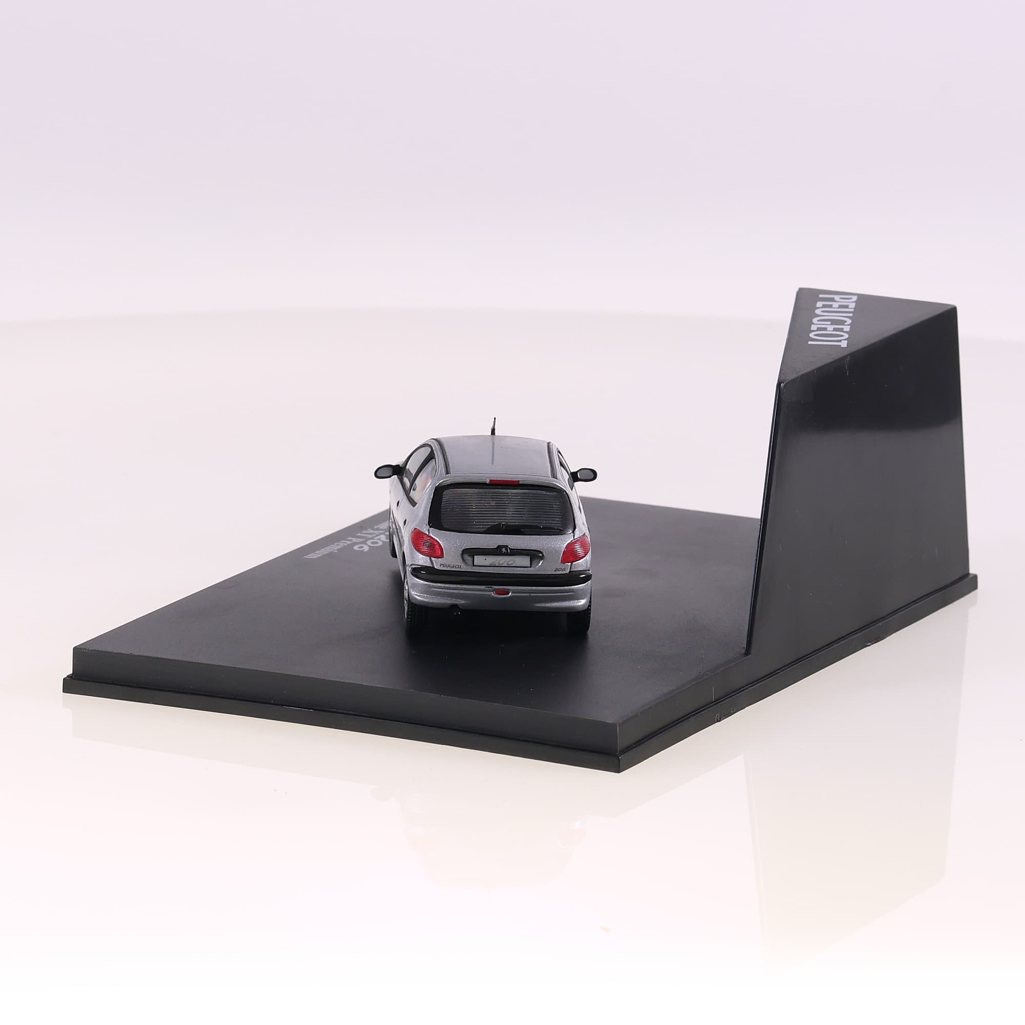 Norev Peugeot 206 1998 Berline XT Premium 1998 1/43 Gris — miniature 5