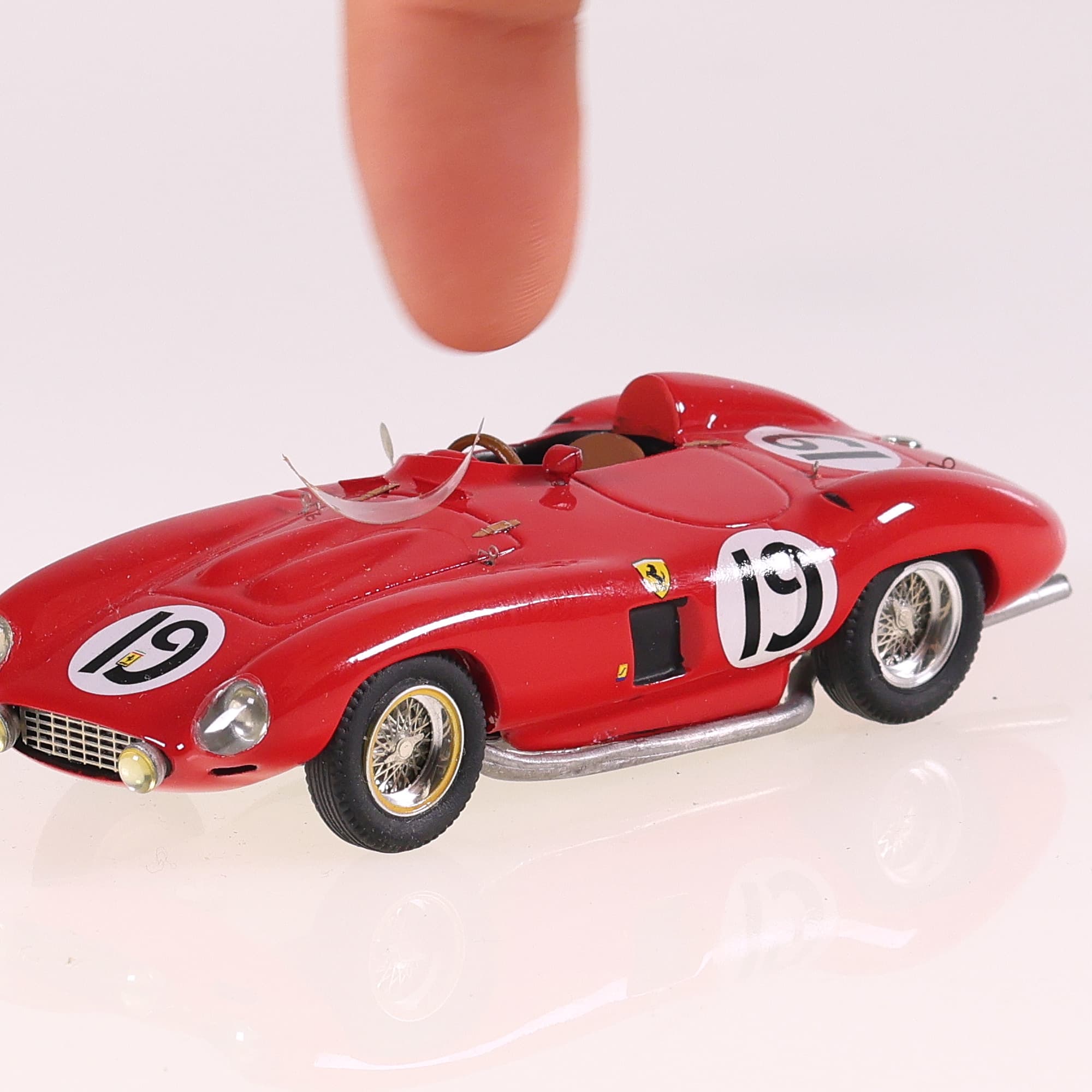 FAENZA 43 Ferrari P57S Sebring 1956 #19 1/43 en résine avec boîte — miniature 10