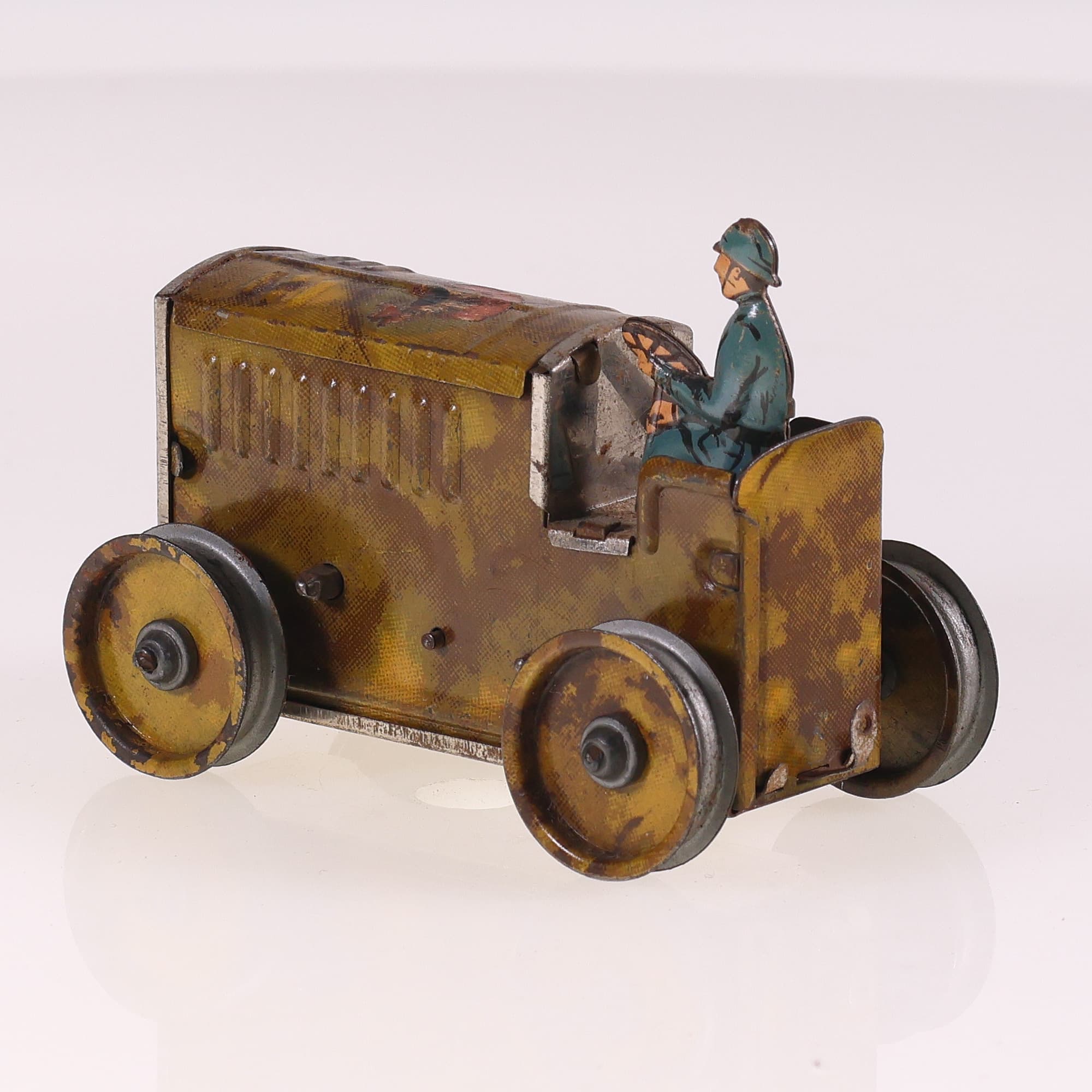 La Hotte Saint Nicolas tracteur version militaire mécanique peu fréquent 7,5 cm — miniature 3