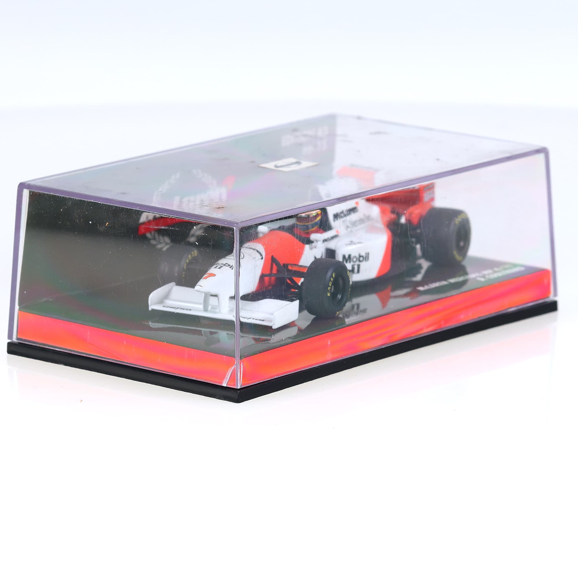 Minichamps 530 964308 McLaren MP4/11 D.Coulthard D.Coulthard #7 1/43 Blanc — miniature 10