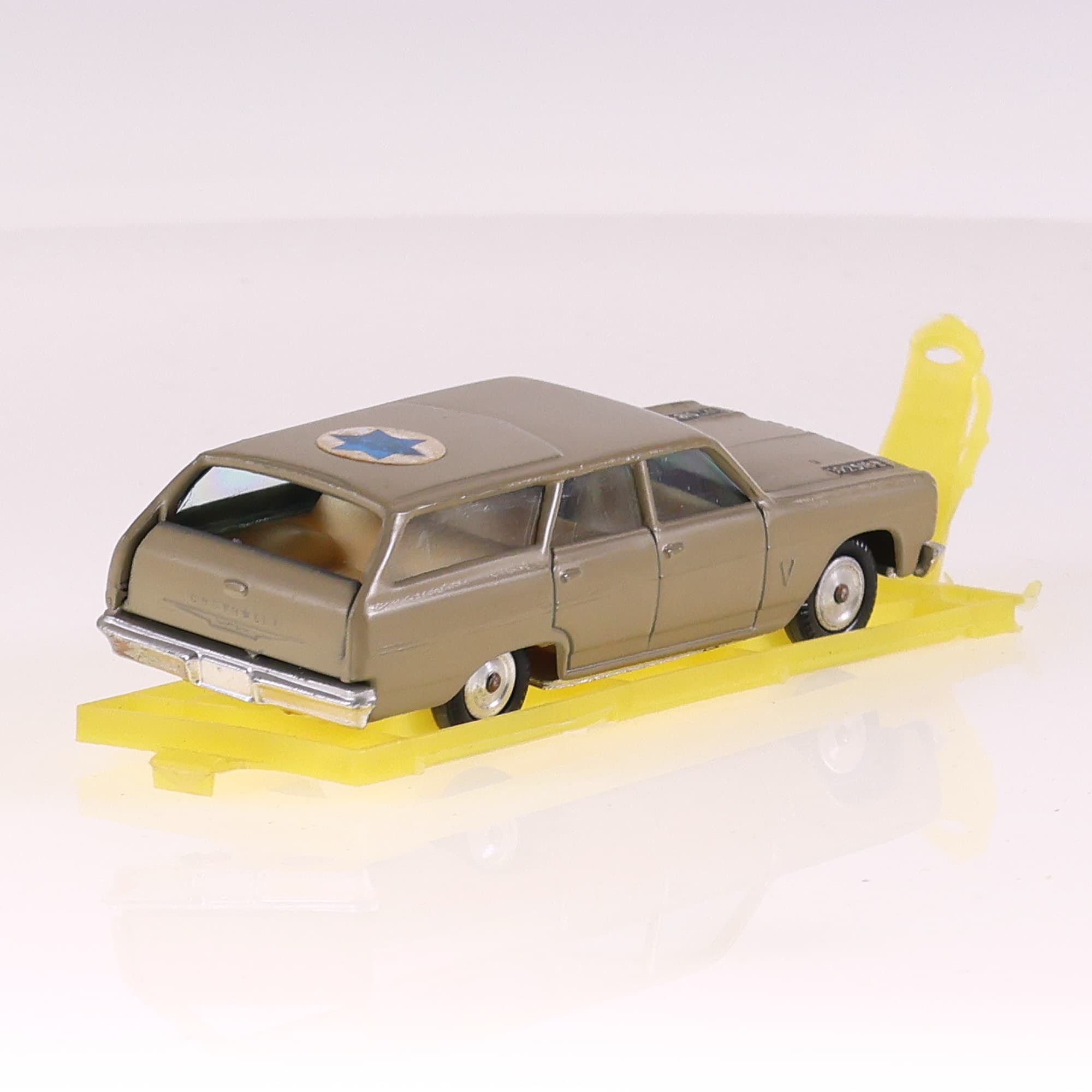 Gamda Koor 8100/3 Chevrolet Chevelle Station Wagon militaire 1/43 avec boîte — miniature 5