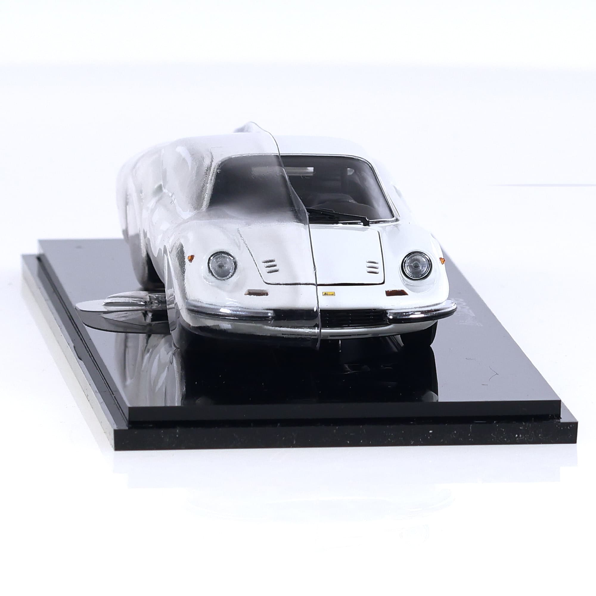 Kyosho 05081W Ferrari Dino 246 GT  1/43 Blanc neuf avec boîte — miniature 8