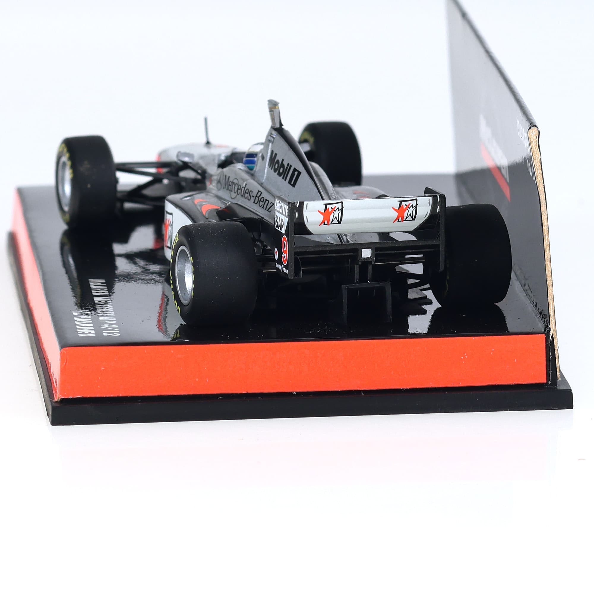 Minichamps 530 974309 McLaren MP4/12 1997 M.Hakkinen #9 1997 1/43 Argent — miniature 4