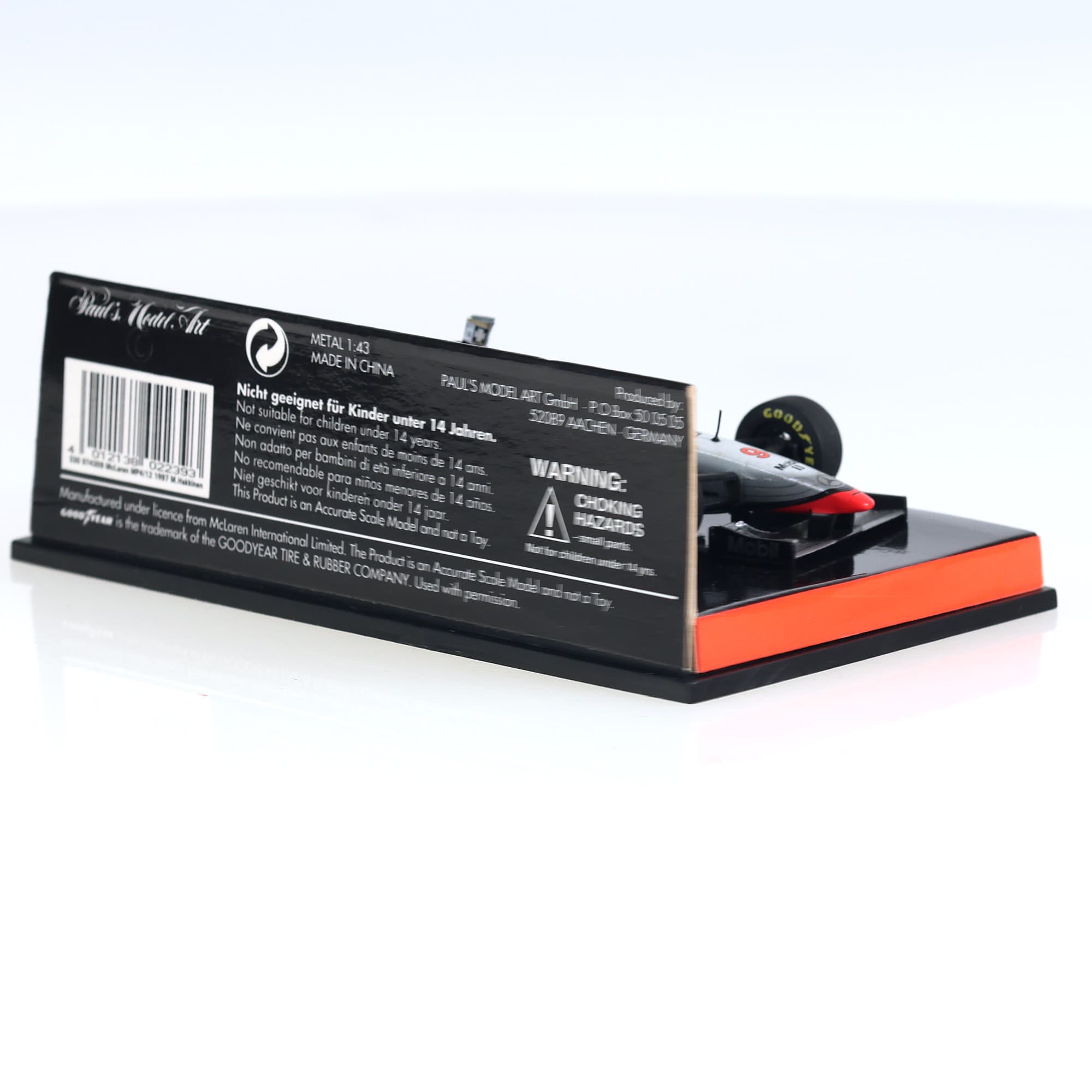 Minichamps 530 974309 McLaren MP4/12 1997 M.Hakkinen #9 1997 1/43 Argent — miniature 7