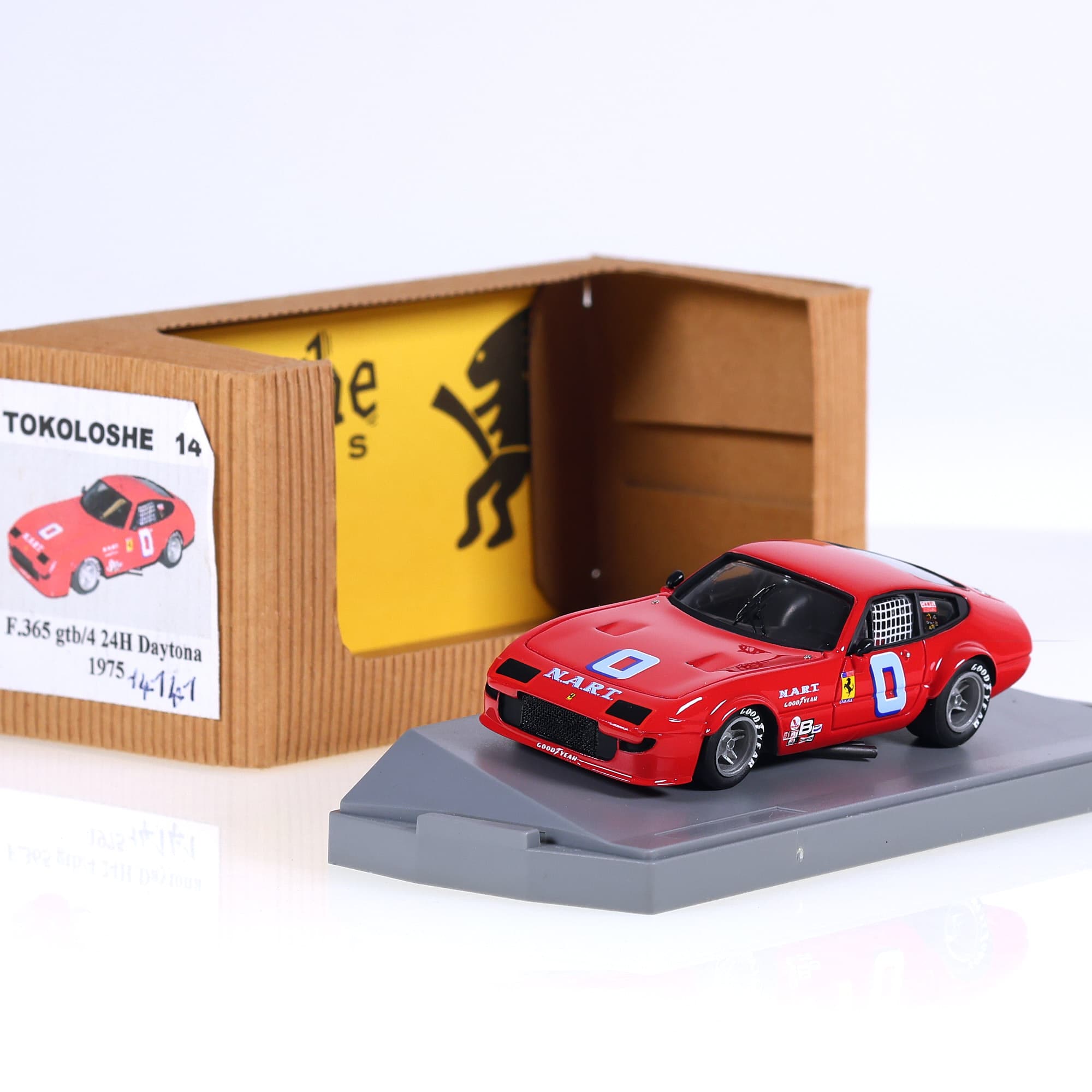 Tokoloshe Ferrari F365 Daytona #0 1975 1/43 avec boîte — photo 1