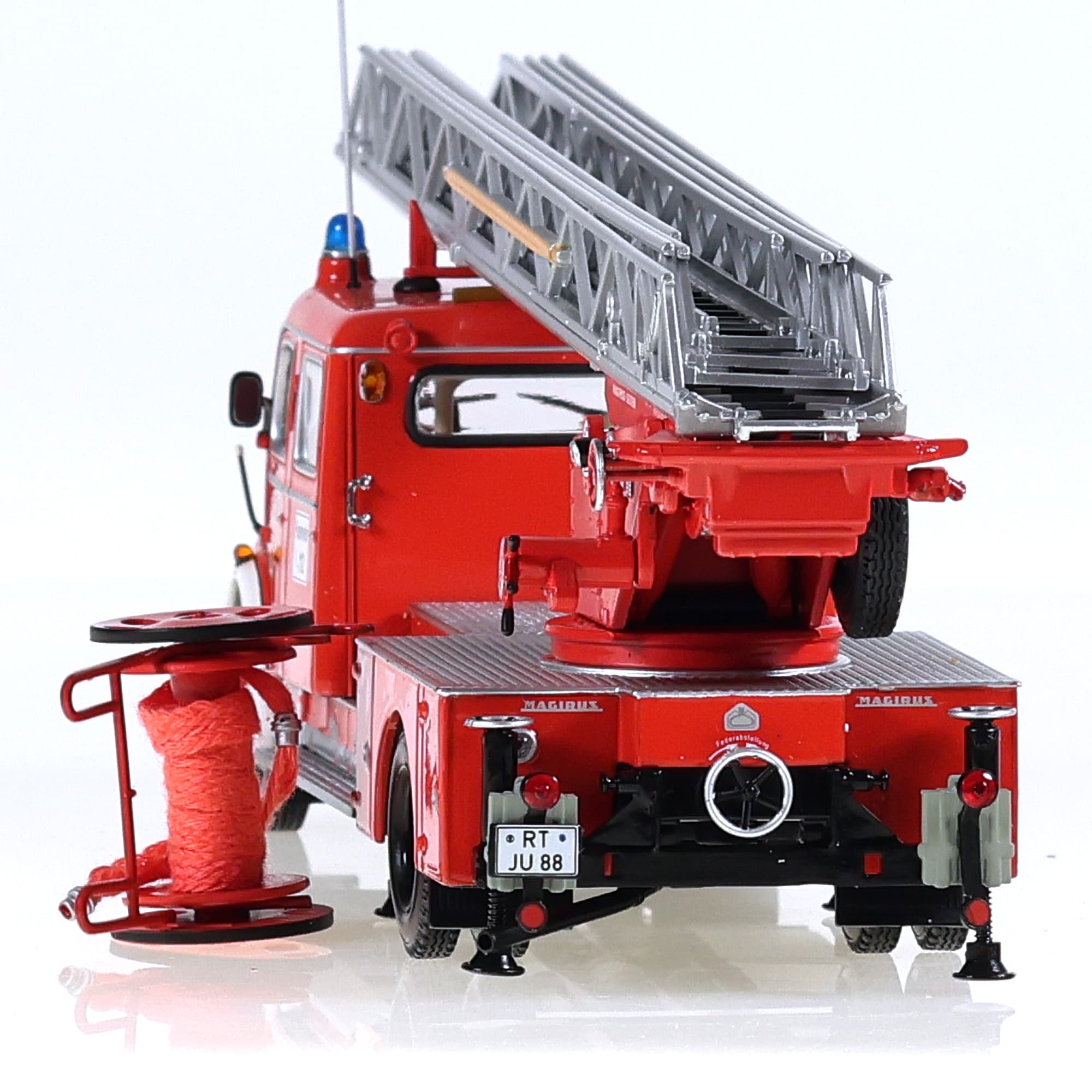 Minichamps - Mercedes-Benz 1113 Aerial Ladder 1966 1/43 — miniature 4