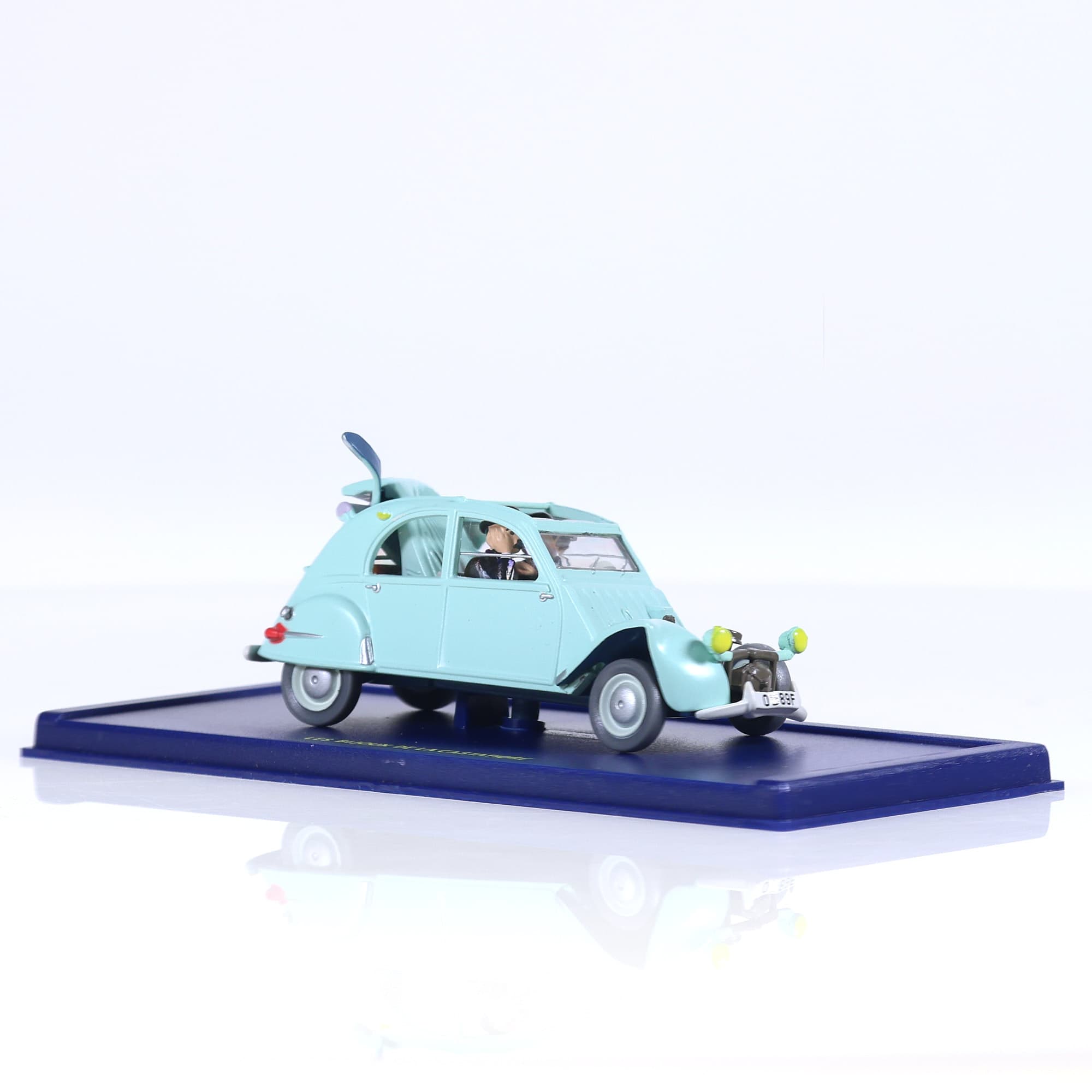 Atlas Citroën La 2CV emboutie - Bijoux de la Castafiore - Tintin 1/43  — miniature 7