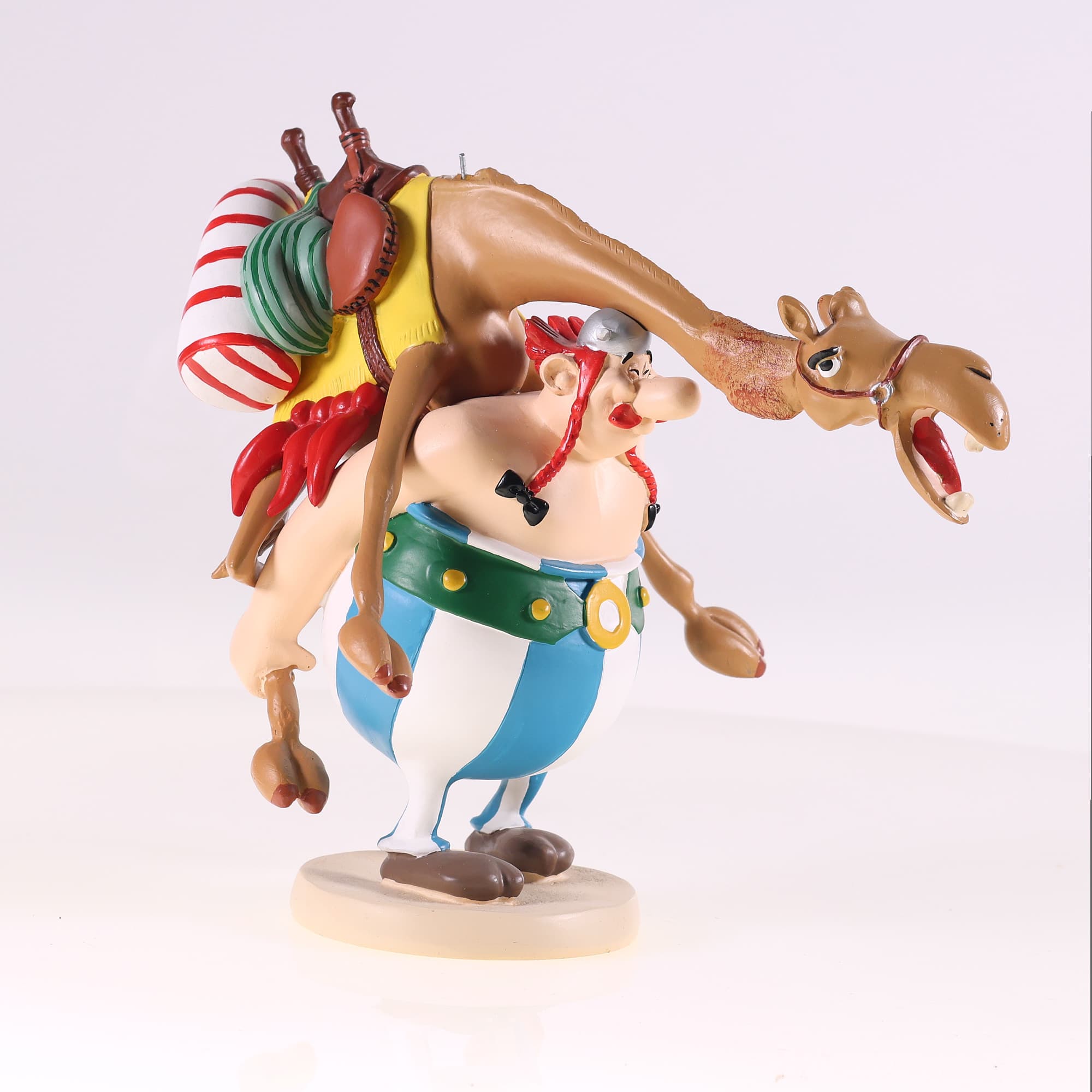 Plastoy - Astérix et Obélix - Obélix portant un dromadaire  — miniature 8