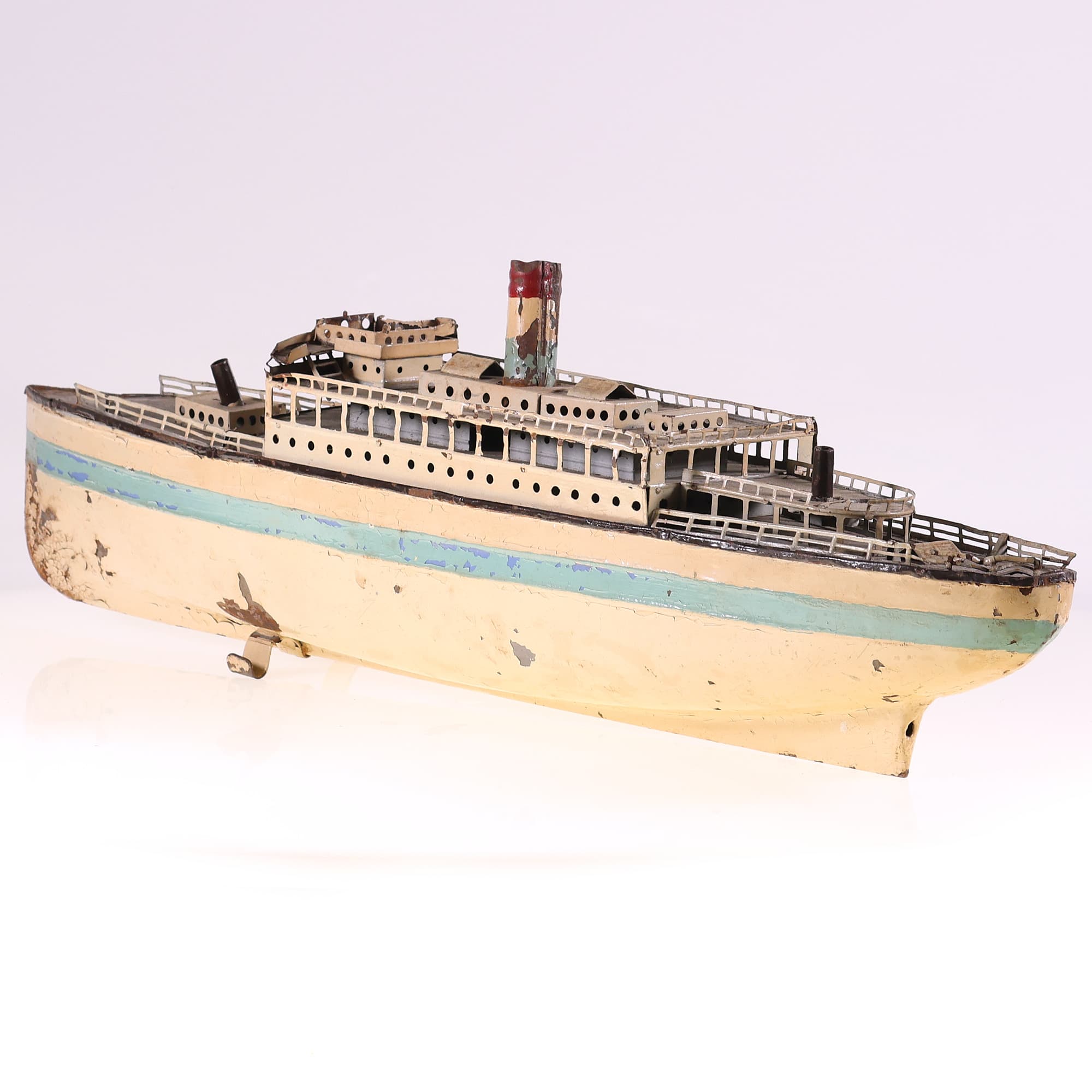Fleischmann Paquebot paquebot mécanique à restaurer 51 cm Grade C sans boîte — miniature 3
