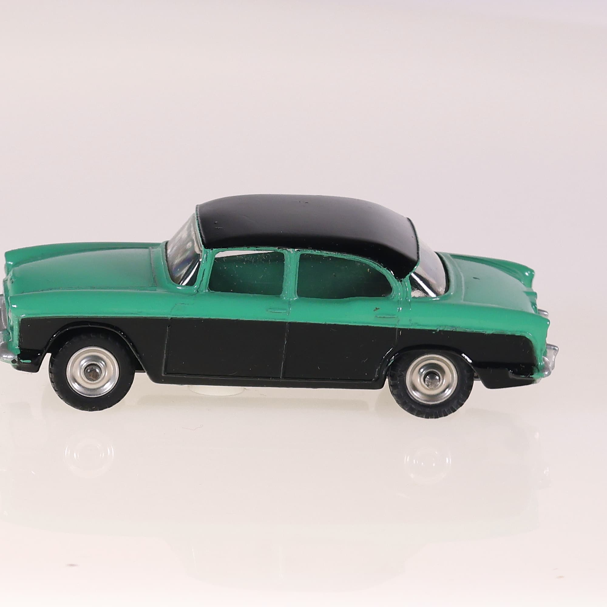 Dinky Toys 165 Humber Hawk 1/43 Bicolore Grade B avec boîte — miniature 2