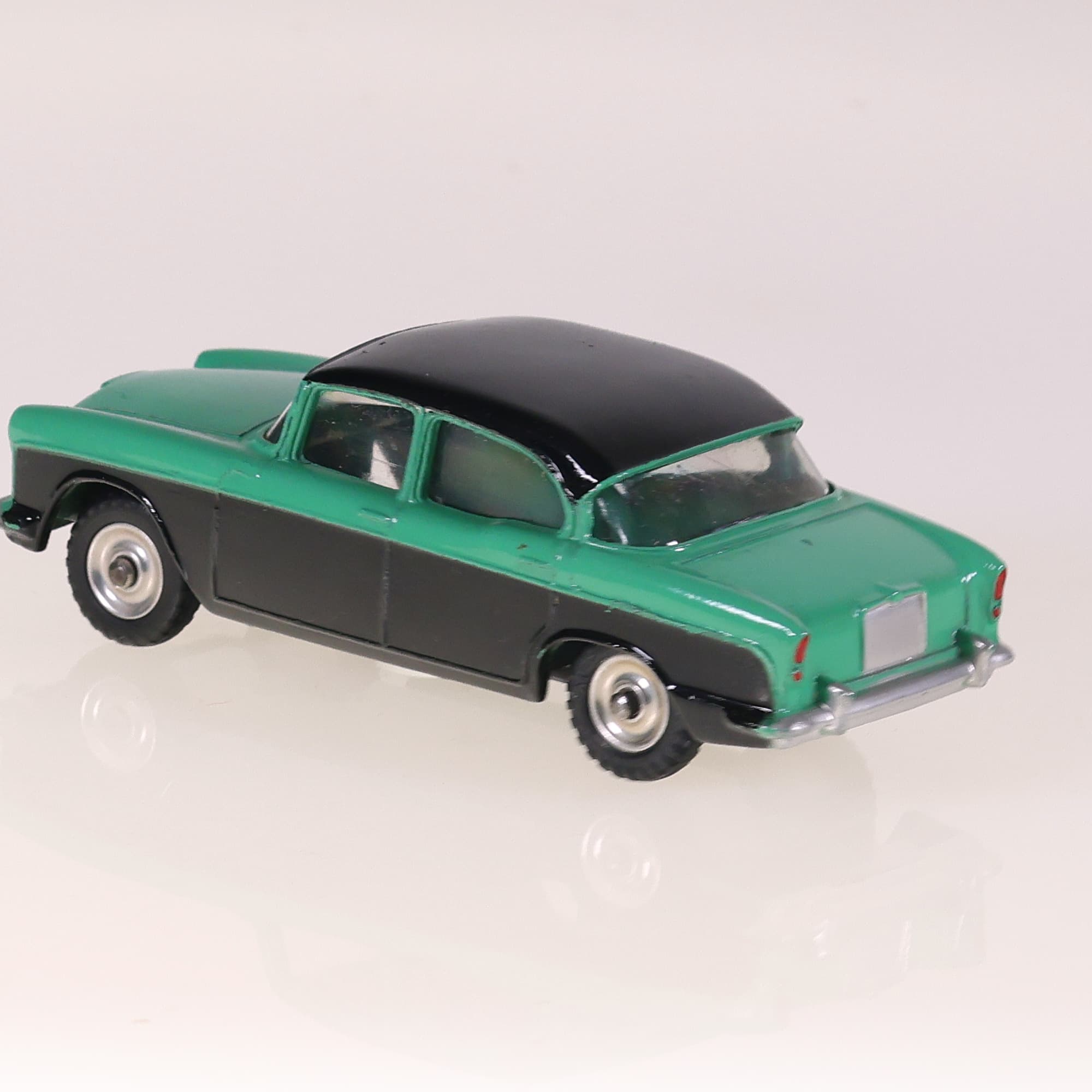 Dinky Toys 165 Humber Hawk 1/43 Bicolore Grade B avec boîte — miniature 3