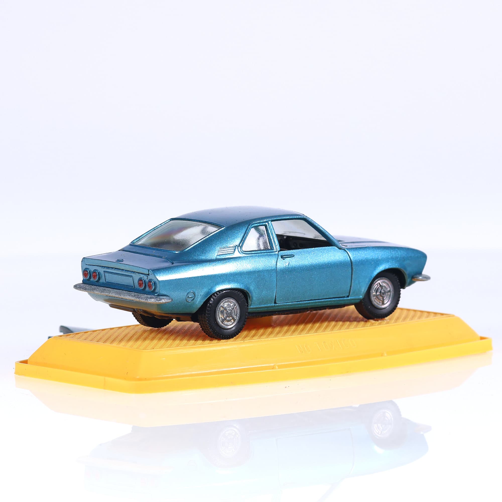 Pilen M345 Opel Manta 1/43 Bleu Grade B avec boîte — miniature 5