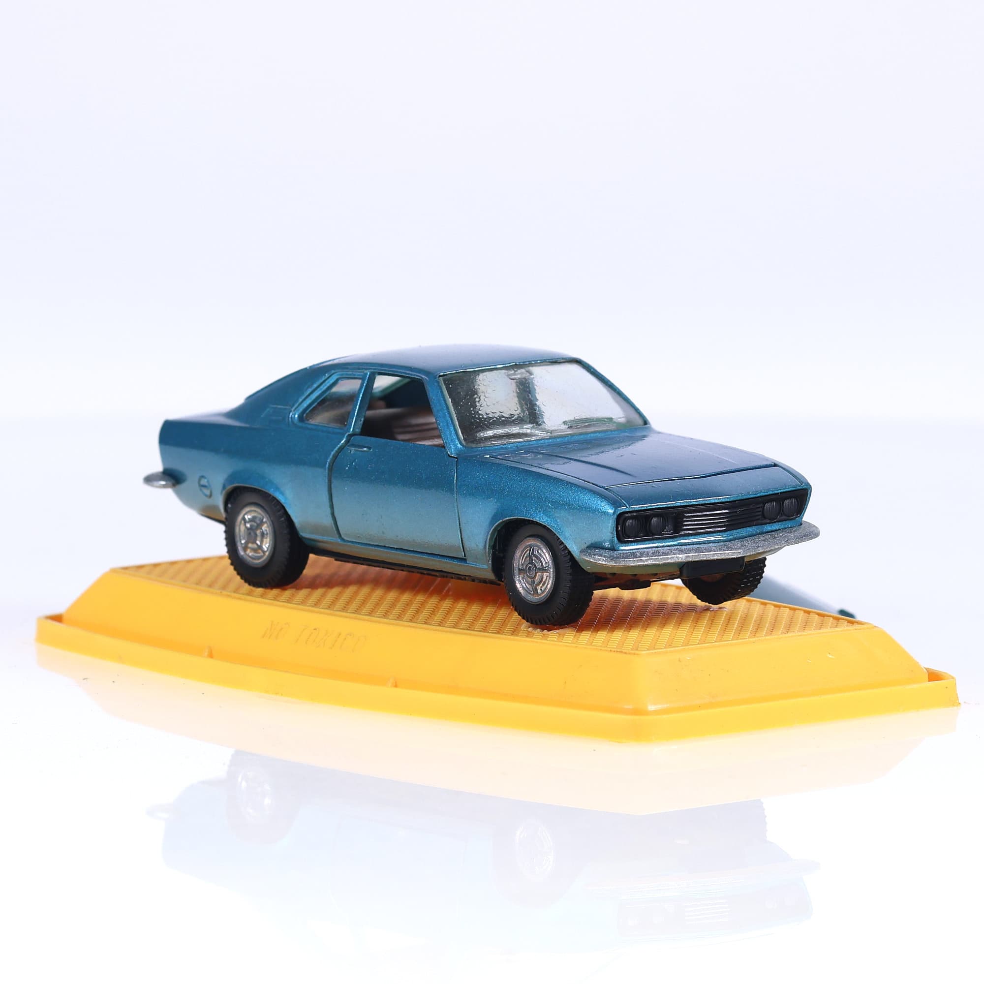 Pilen M345 Opel Manta 1/43 Bleu Grade B avec boîte — miniature 7
