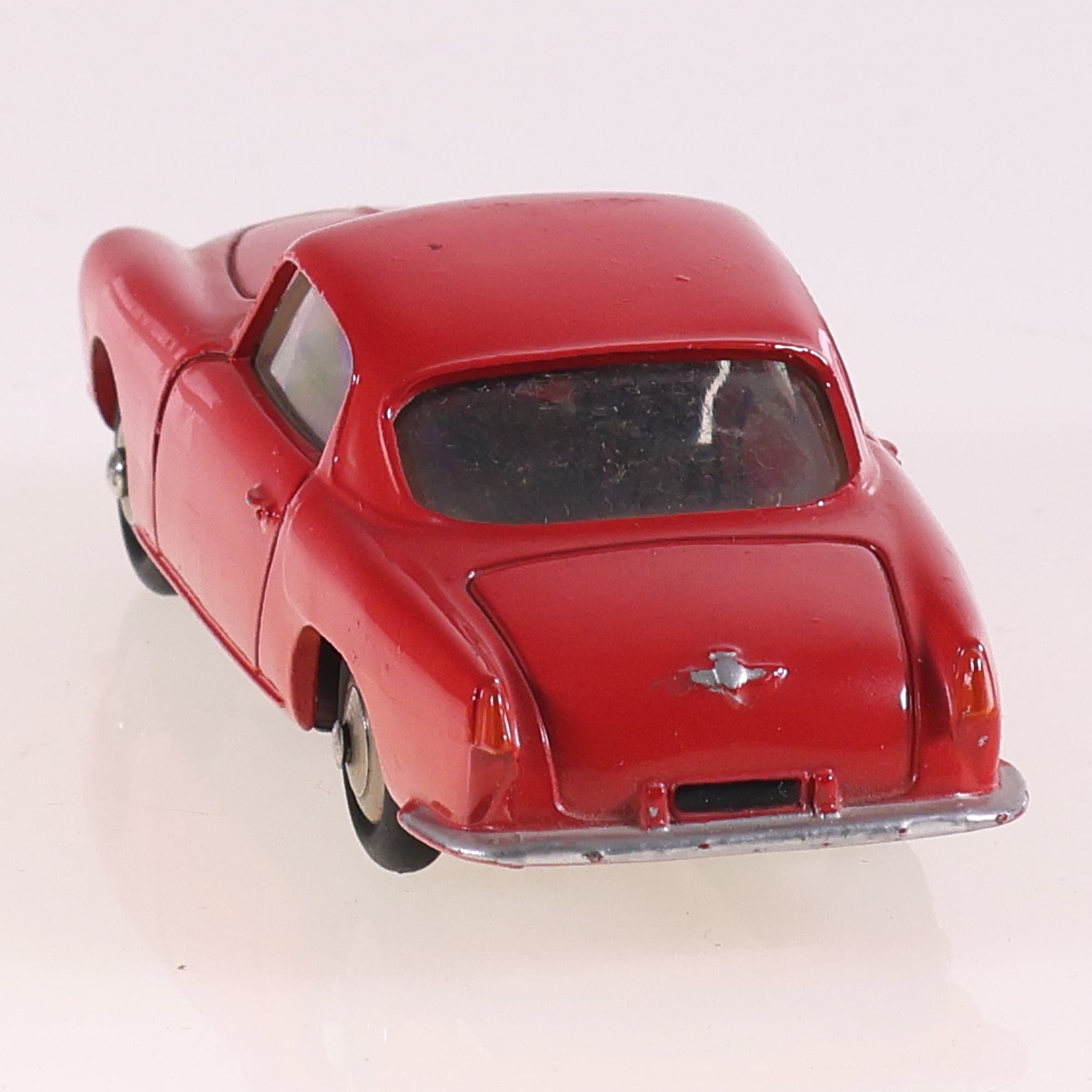 Dinky Toys 24J Alfa Romeo 1900 Super Sprint 1/43 Rouge avec boîte — miniature 5
