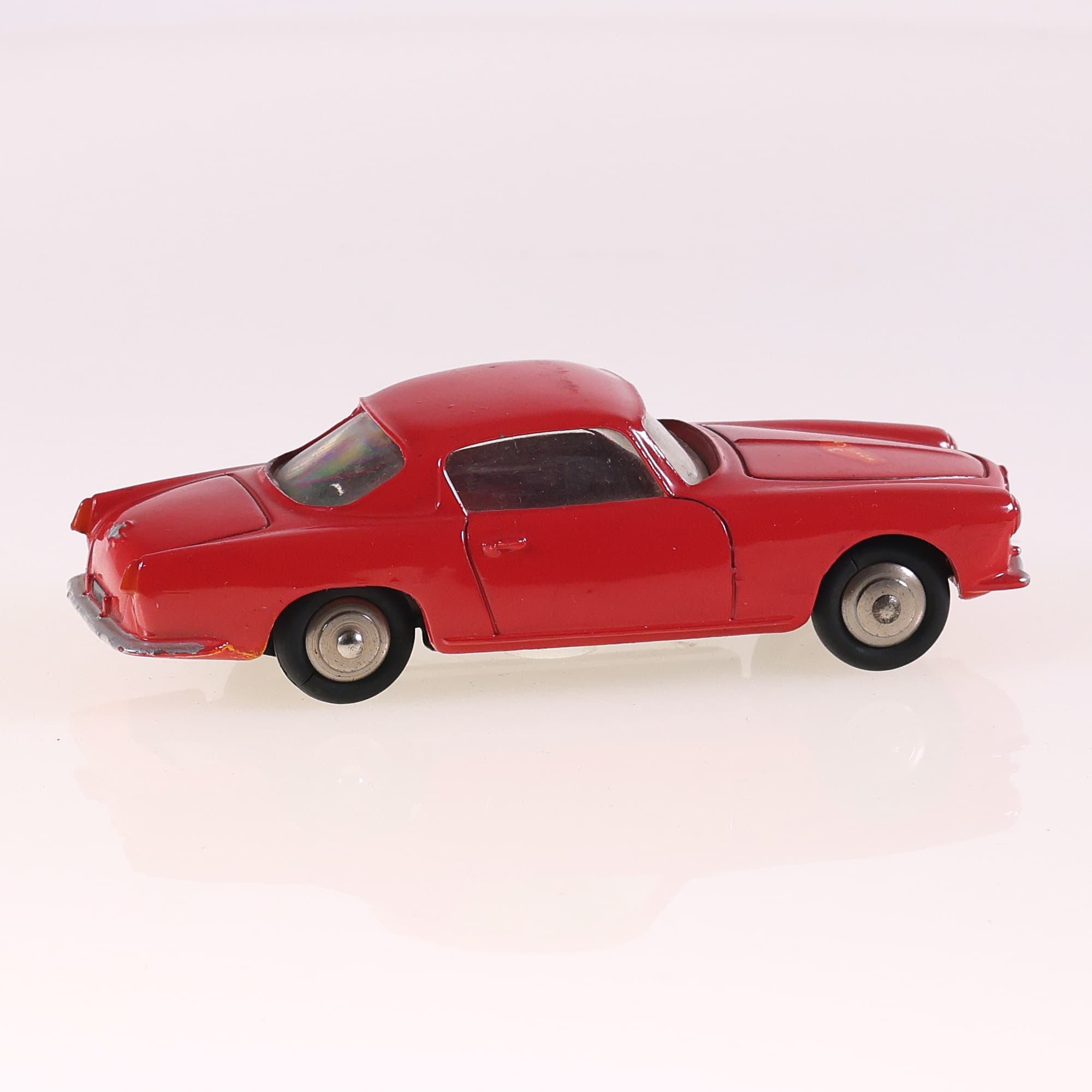 Dinky Toys 24J Alfa Romeo 1900 Super Sprint 1/43 Rouge avec boîte — miniature 7