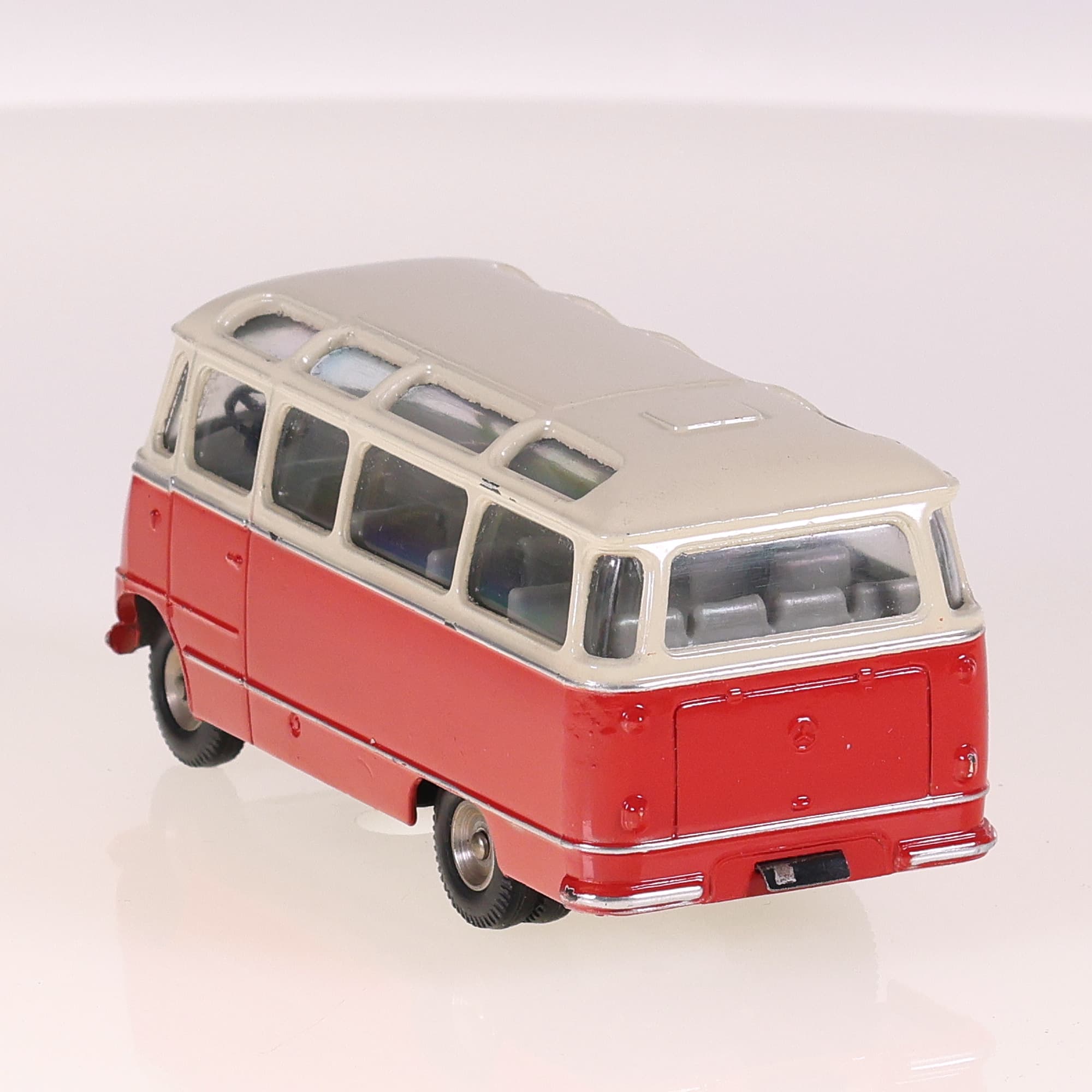 Dinky Toys  n° 541 Mercedes-Benz Car 1/43 Bicolore  — miniature 4