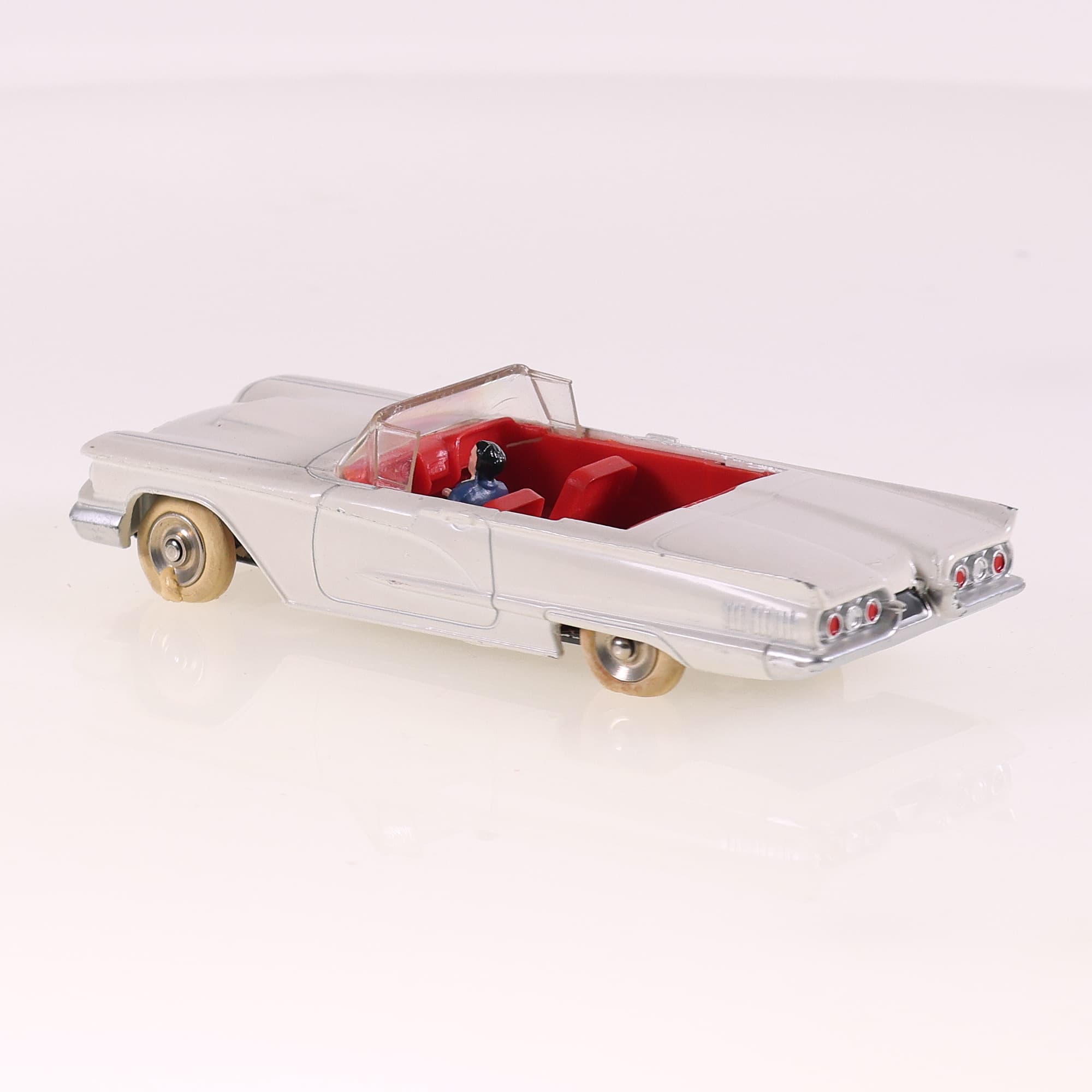 Dinky Toys 555 Ford Cabriolet "Thunderbird" avec conducteur 1/43 Blanc — miniature 4