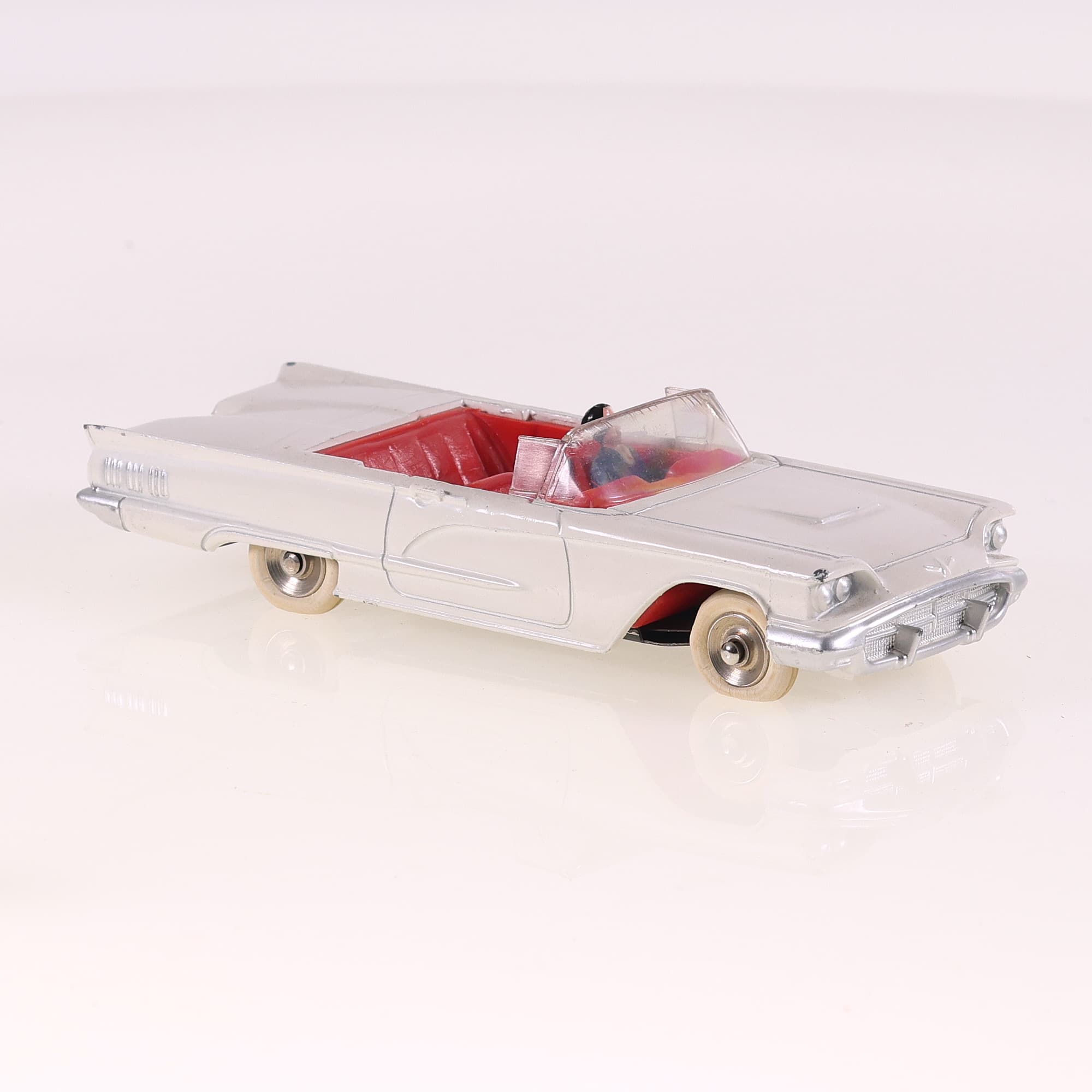 Dinky Toys 555 Ford Cabriolet "Thunderbird" avec conducteur 1/43 Blanc — miniature 8